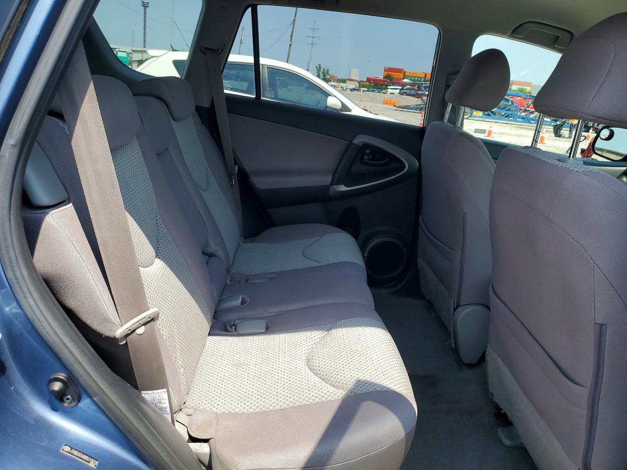 2008 Toyota Rav4 Base Blue vin: JTMBD33V885215078