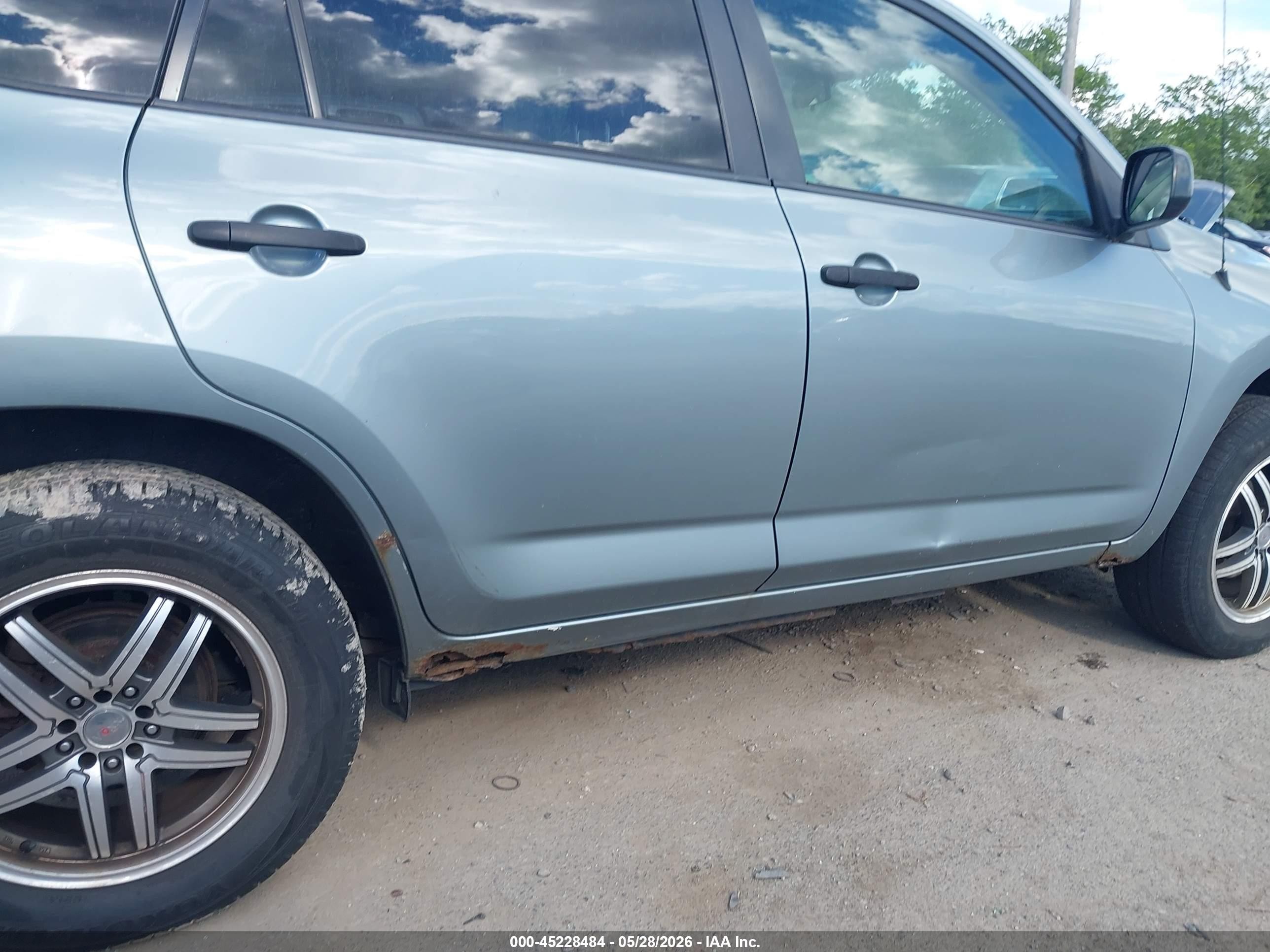 2008 Toyota Rav4   Green vin: JTMBD33V886078962