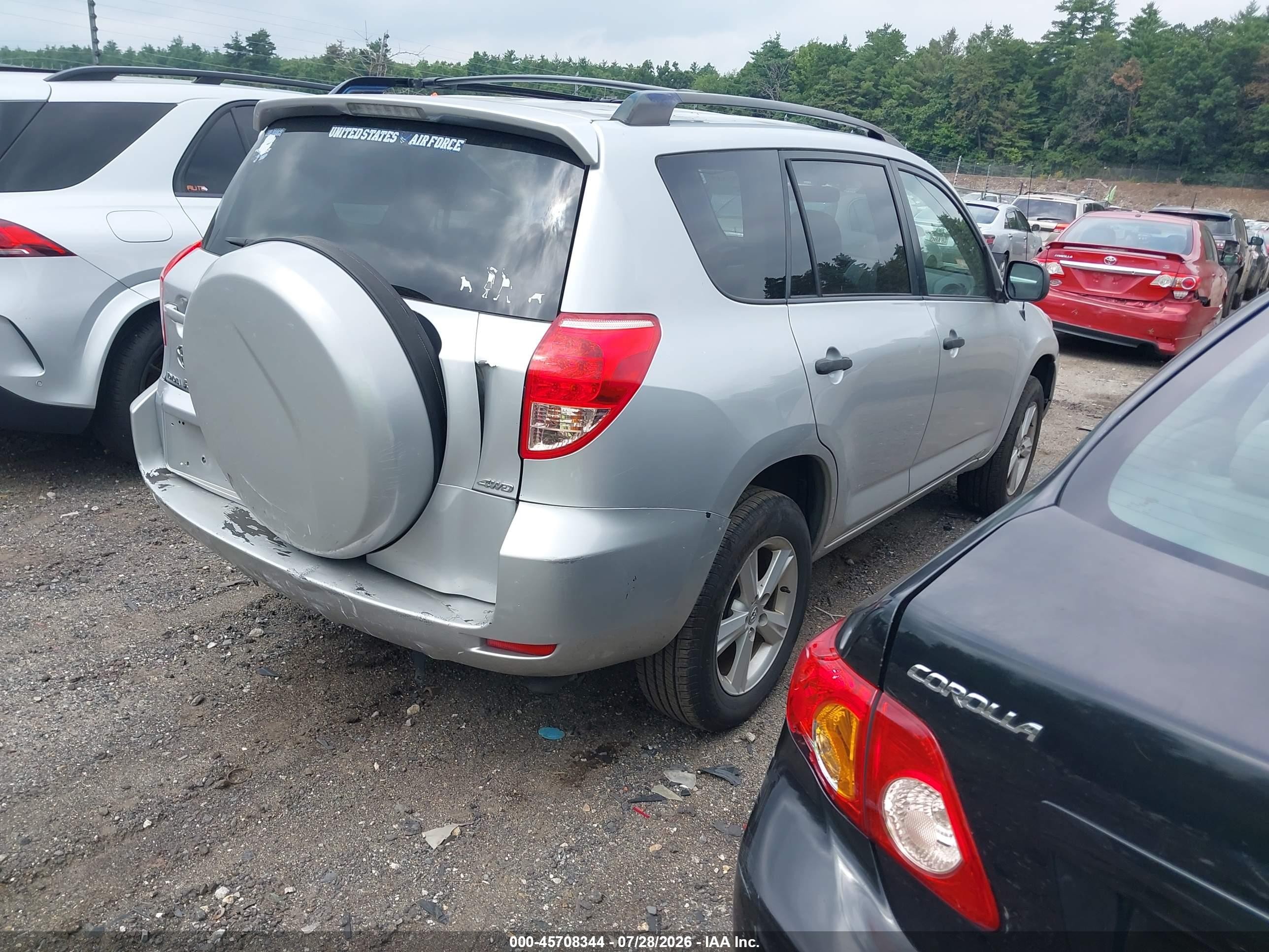 2008 Toyota Rav4 Серебряный vin: JTMBD33V886089508