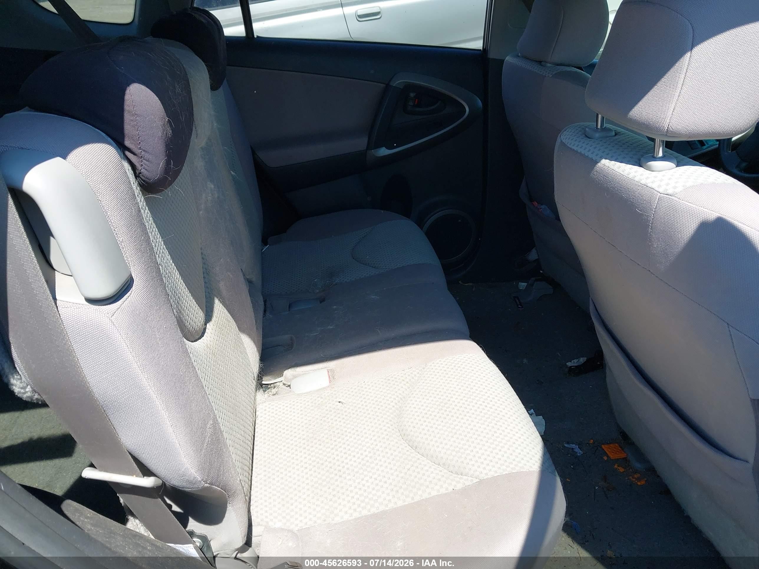 2006 Toyota Rav4   Black vin: JTMBD33V965011239