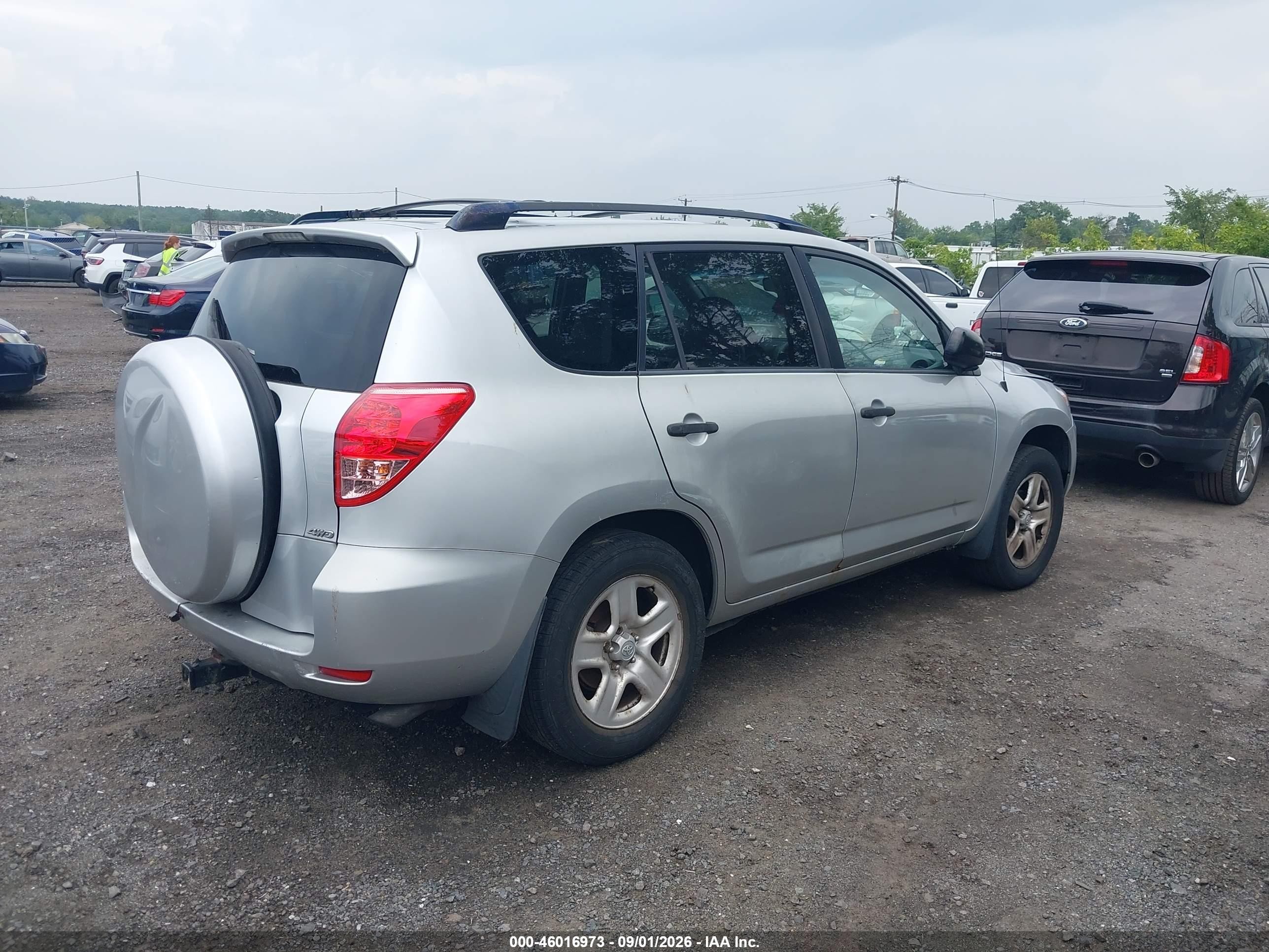 2006 Toyota Rav4   Серебряный vin: JTMBD33V965034827