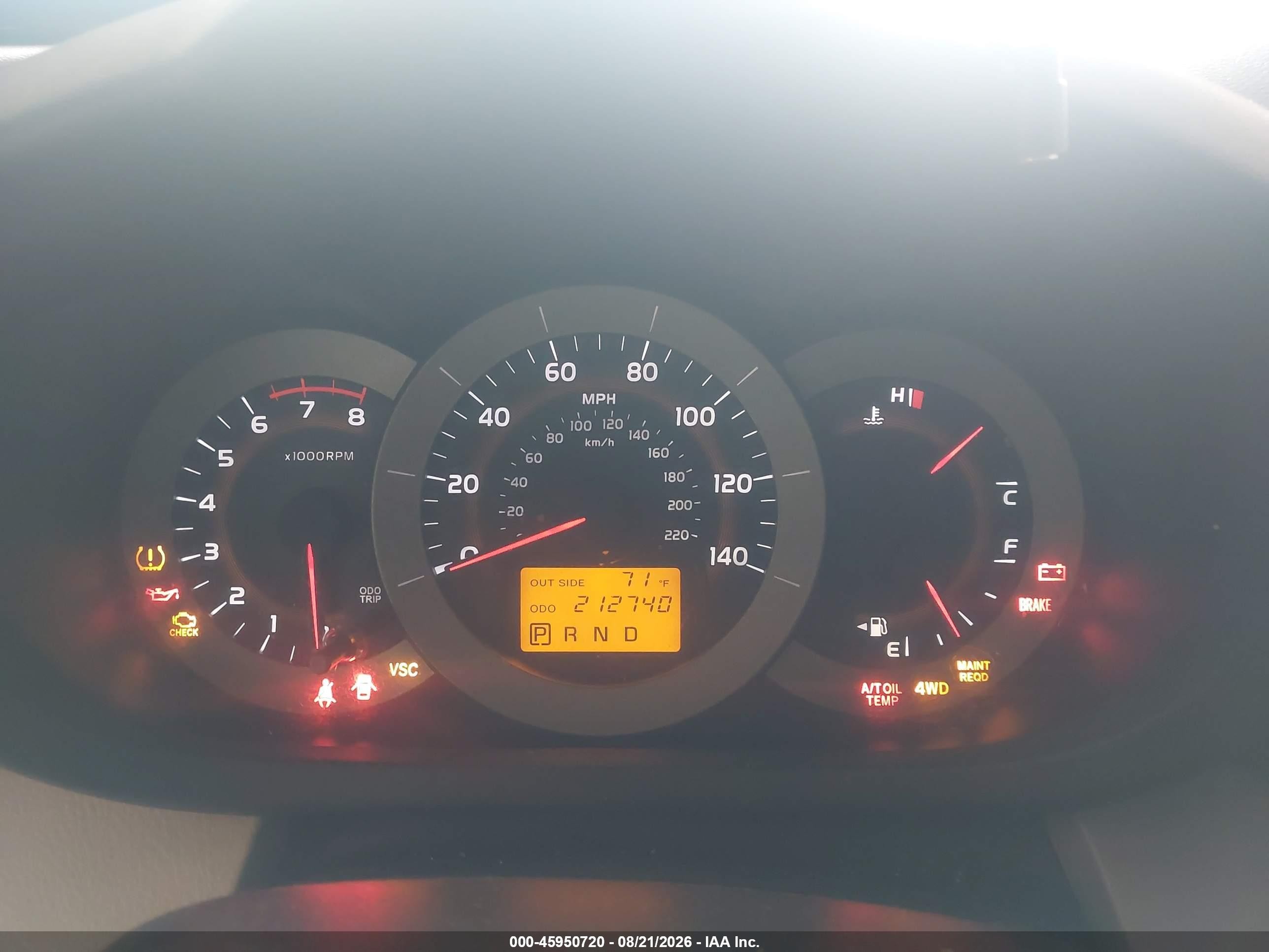2006 Toyota Rav4   Red vin: JTMBD33V966003636