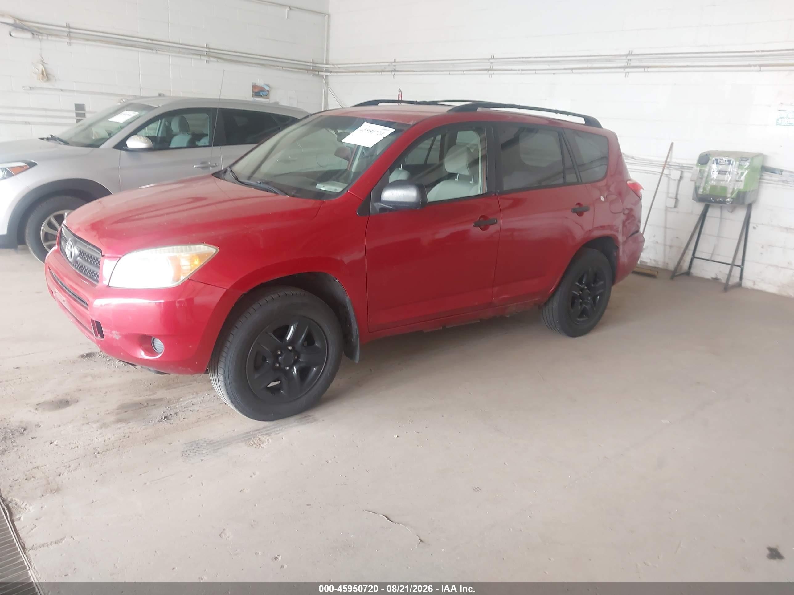 2006 Toyota Rav4   Red vin: JTMBD33V966003636