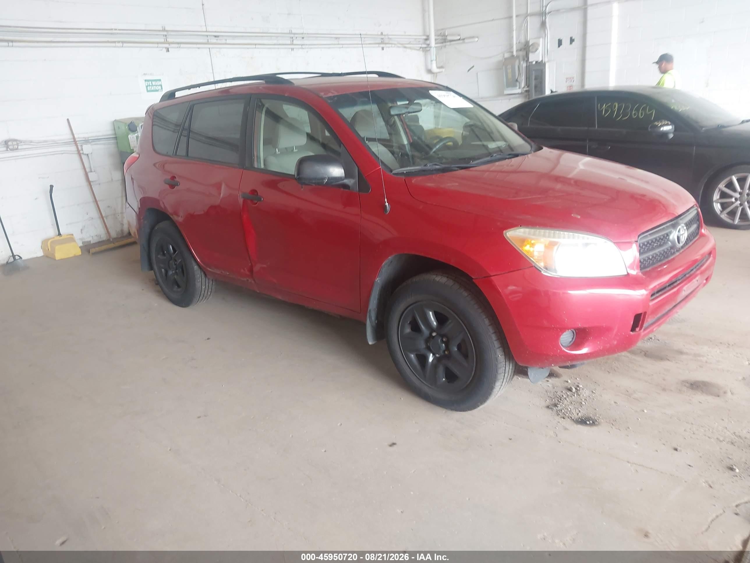 2006 Toyota Rav4   Red vin: JTMBD33V966003636