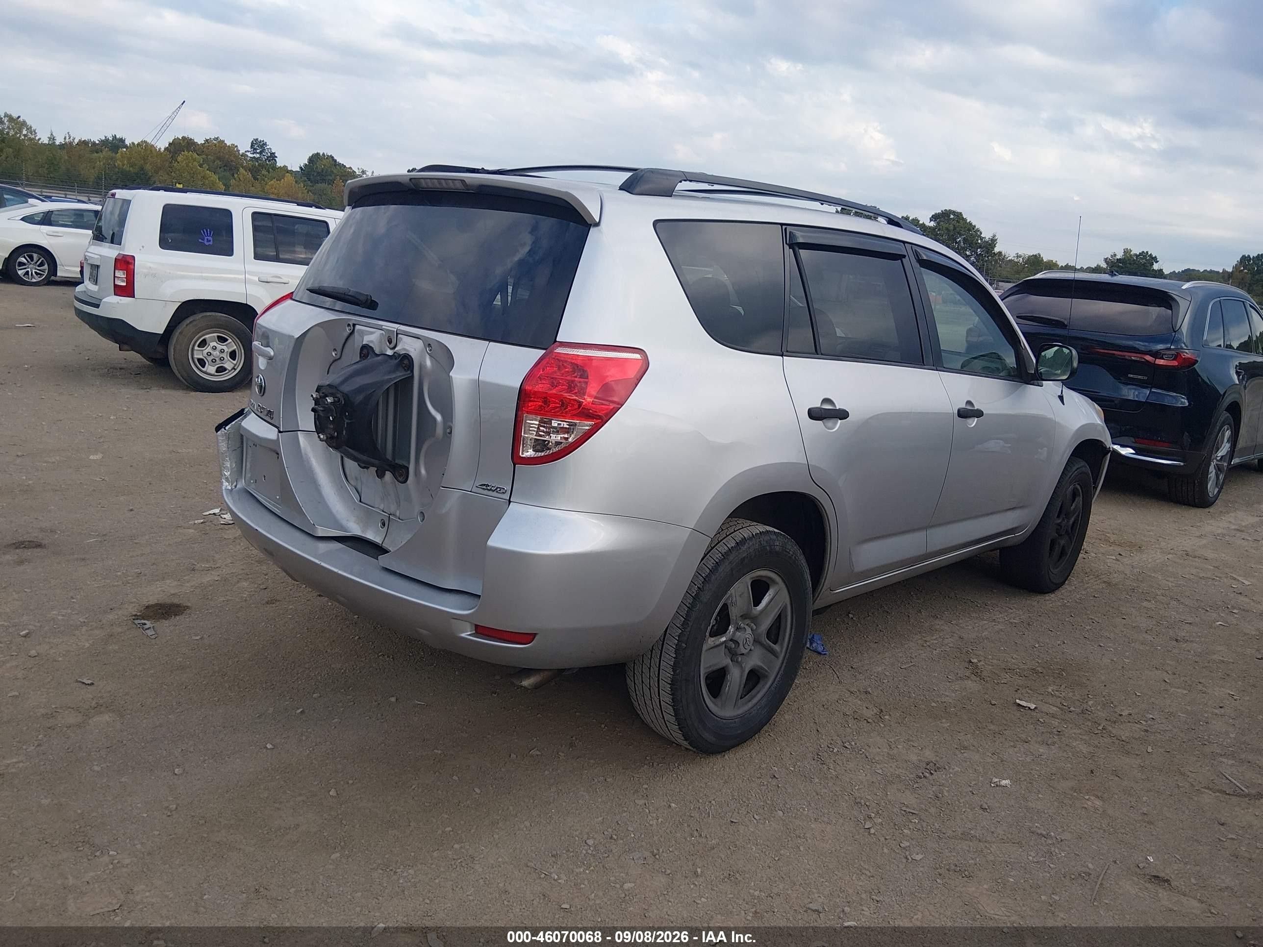 2006 Toyota Rav4 Silver vin: JTMBD33V966021232