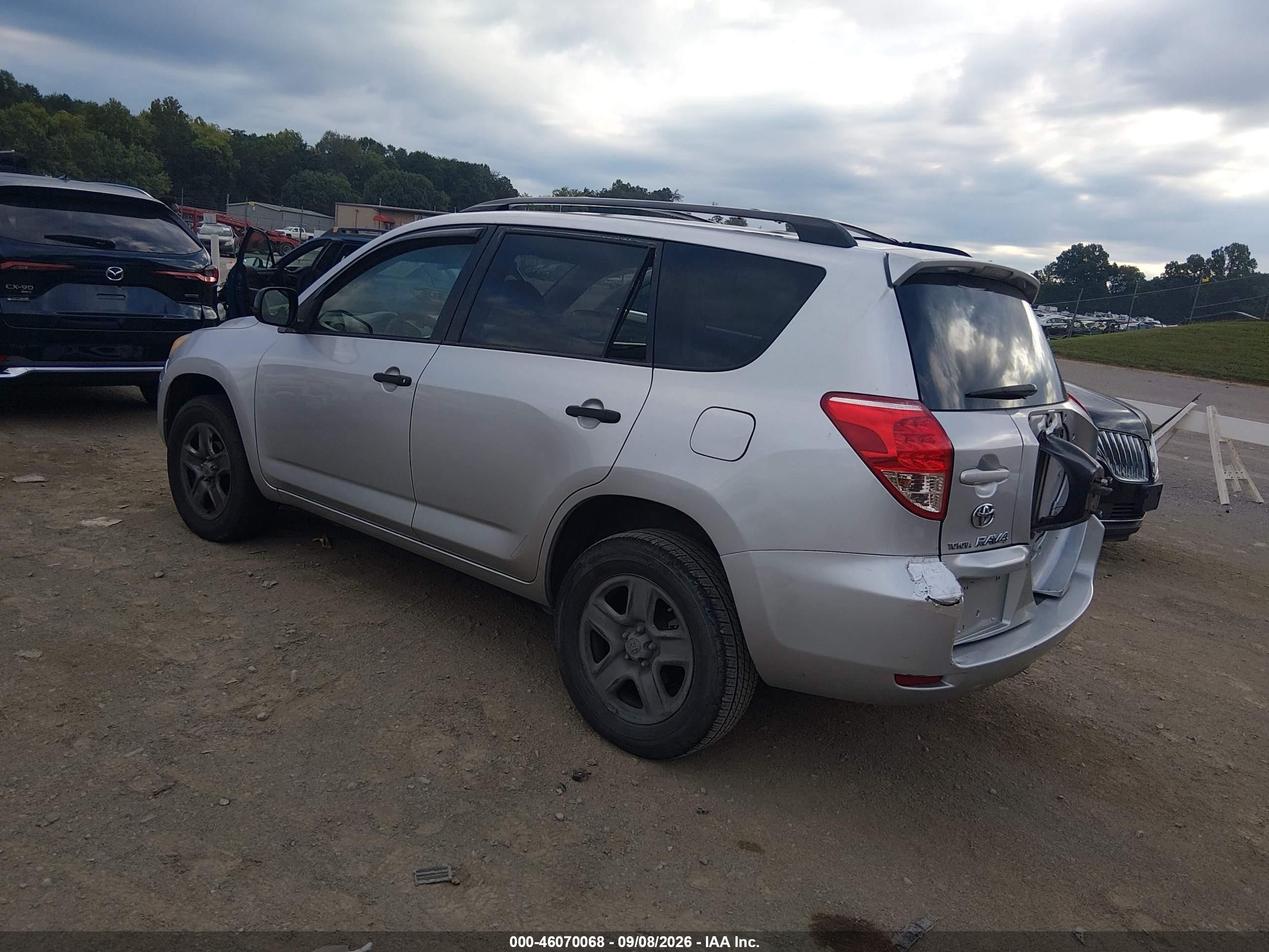 2006 Toyota Rav4 Silver vin: JTMBD33V966021232