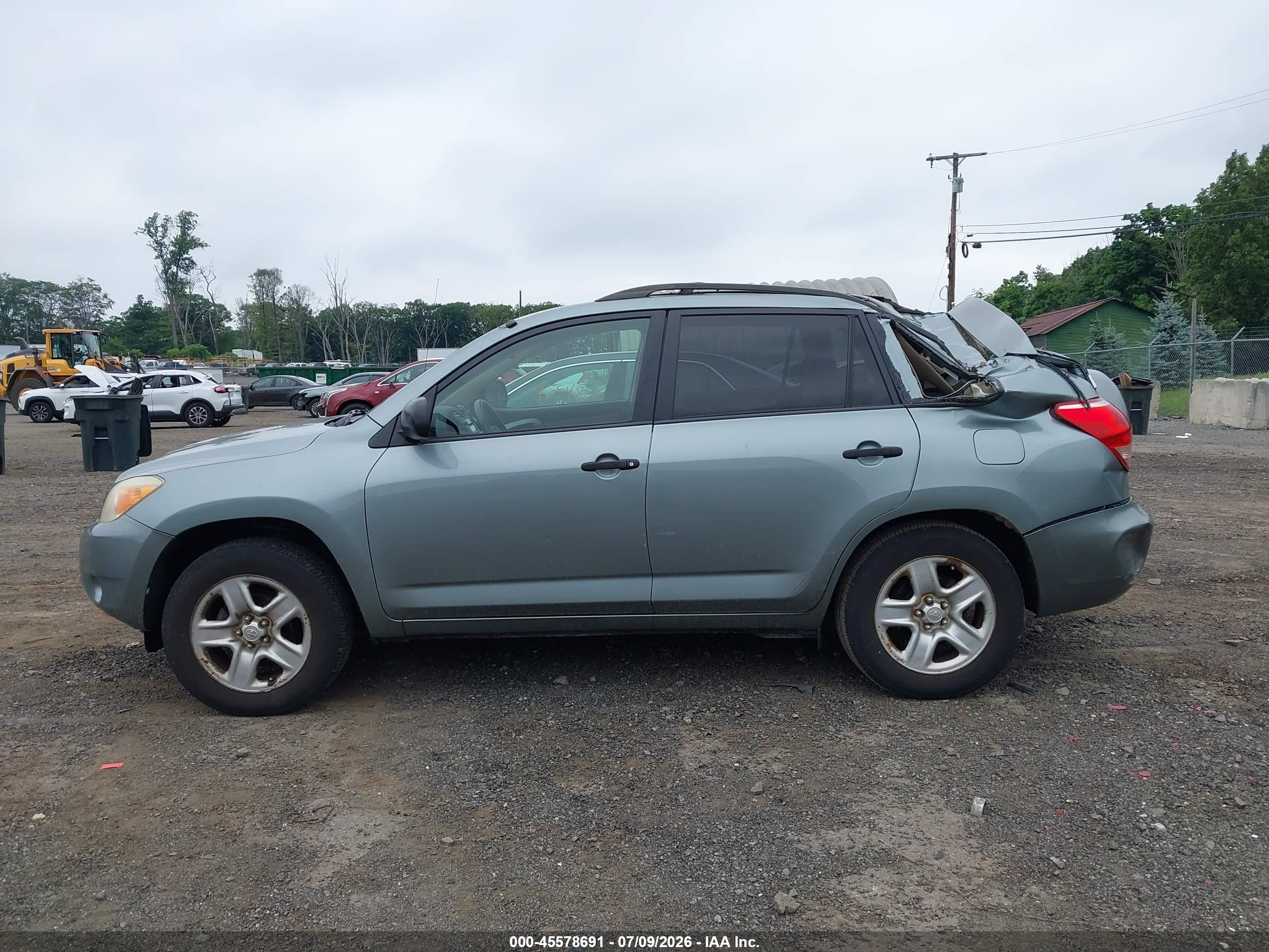 2007 Toyota Rav4   Green vin: JTMBD33V975112461