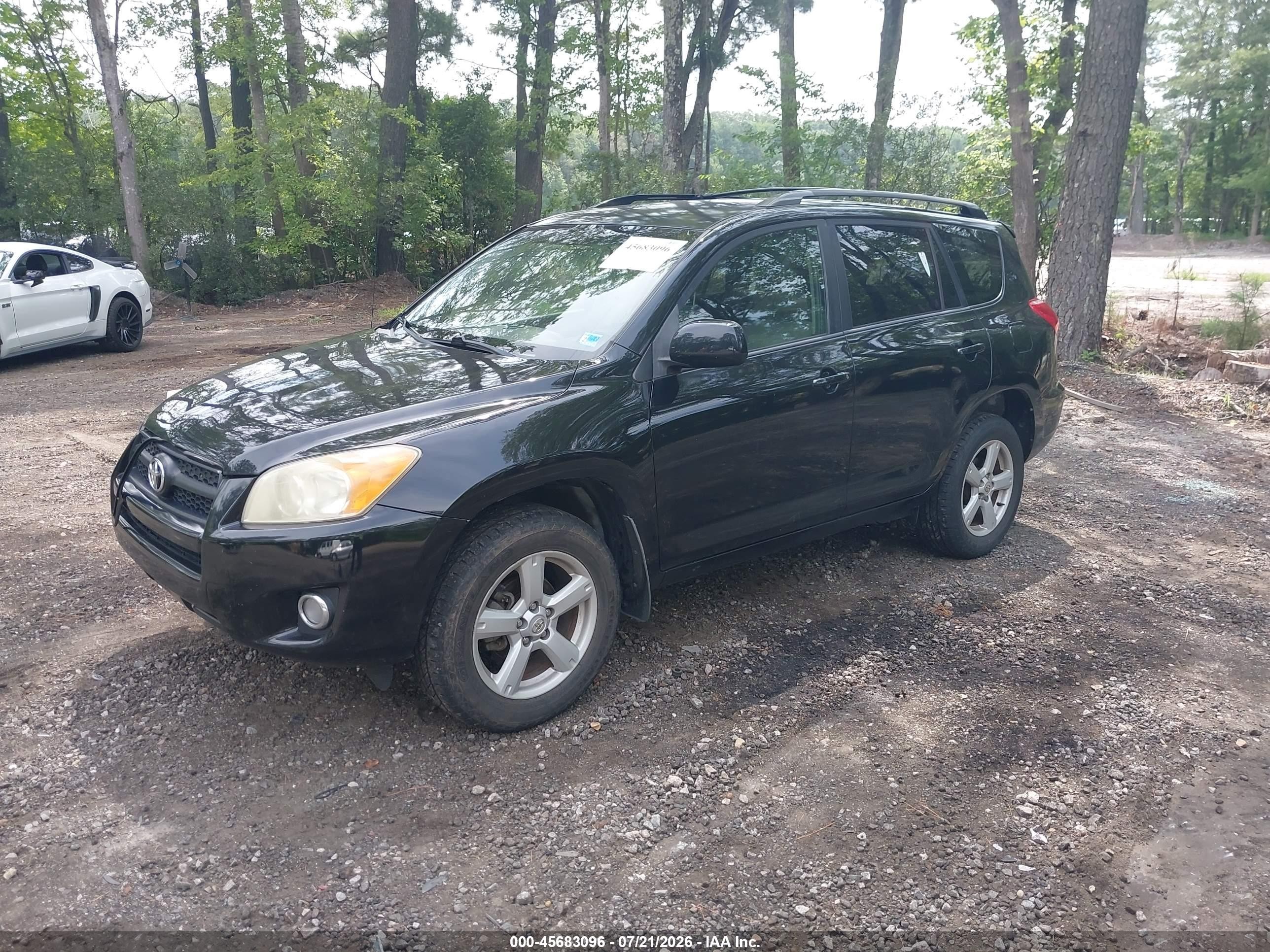 2007 Toyota Rav4   Black vin: JTMBD33V976036833