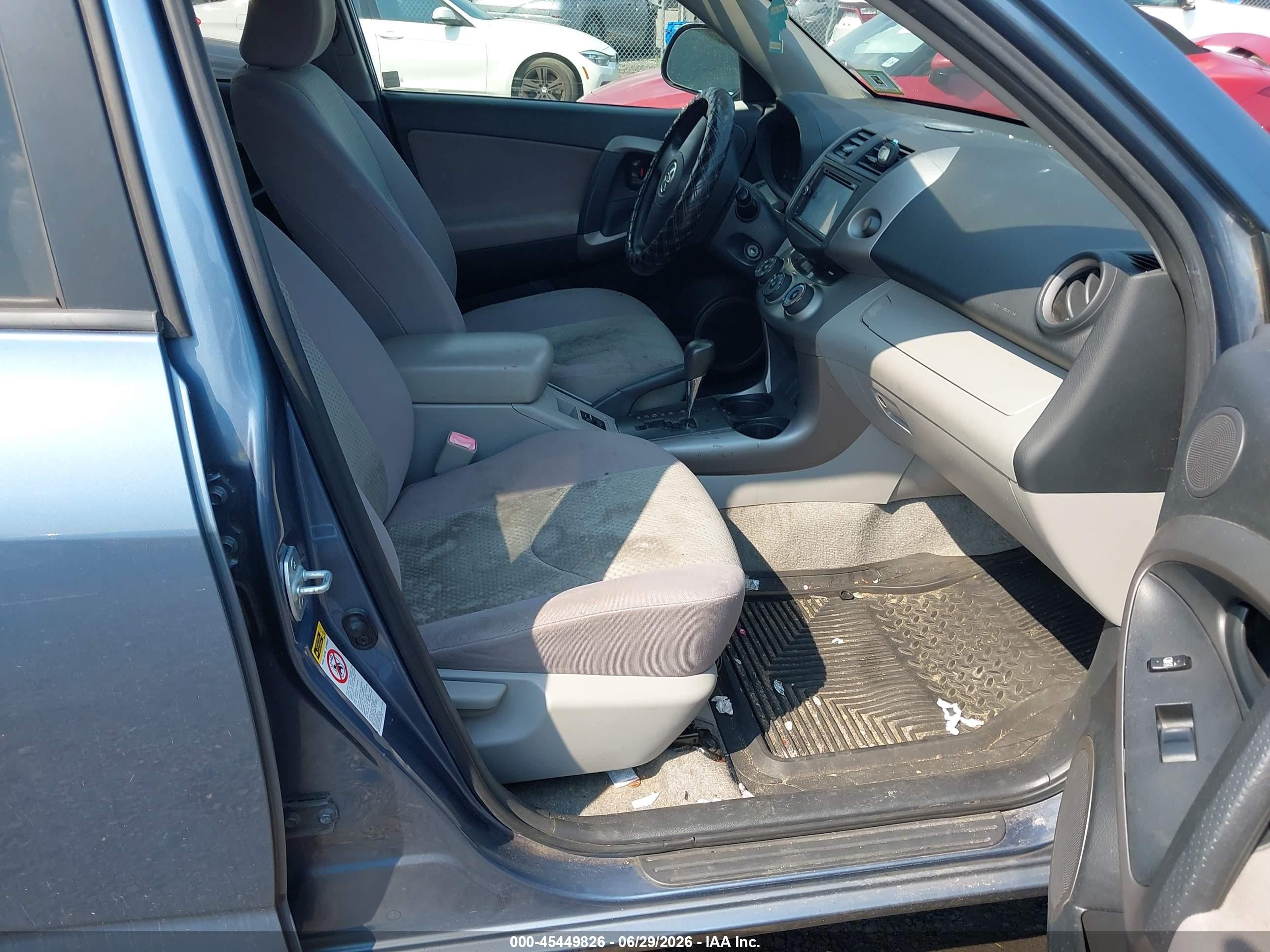 2007 Toyota Rav4   Light Blue vin: JTMBD33V976050635
