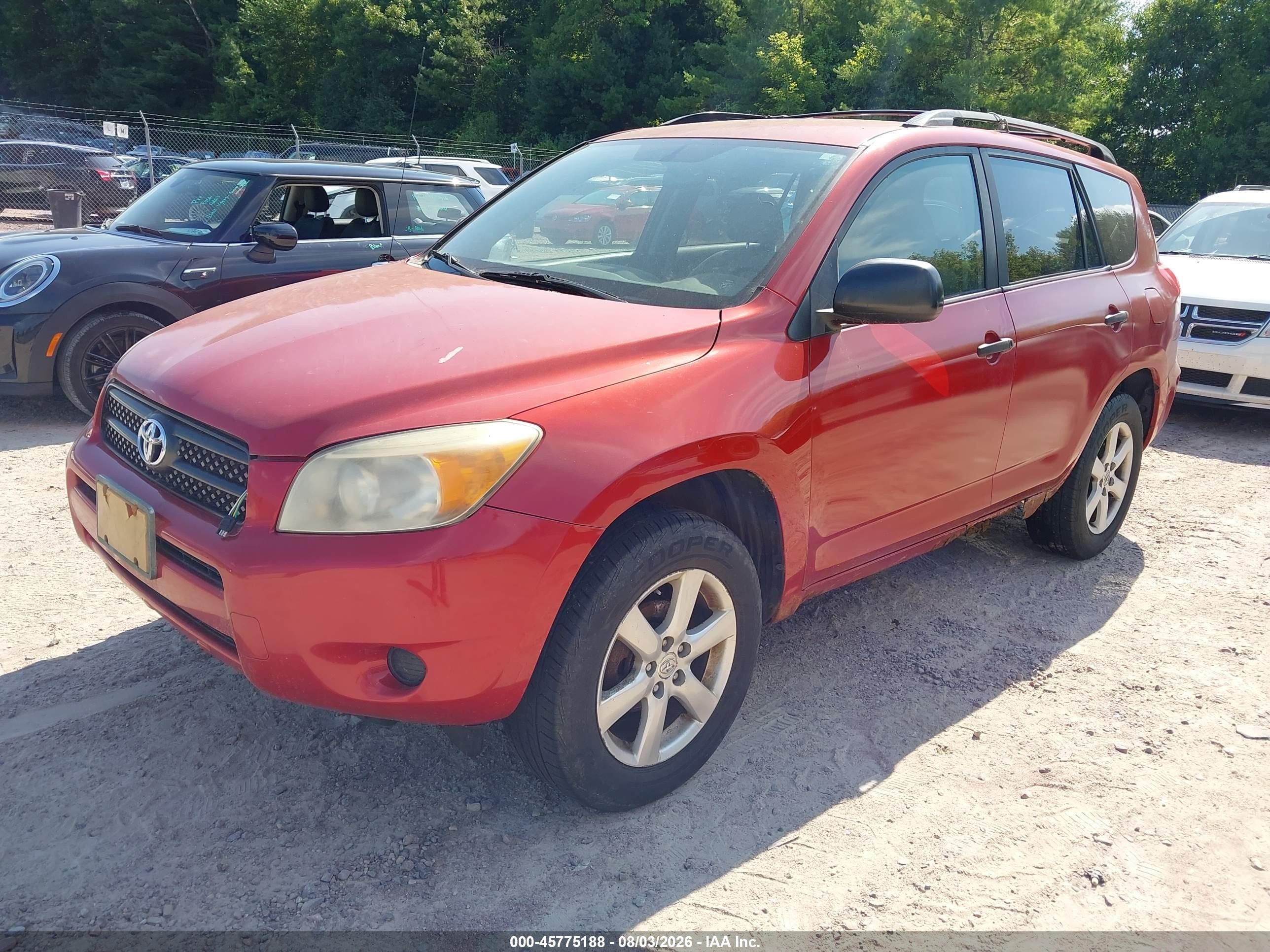 2007 Toyota Rav4   Красный vin: JTMBD33V976053602
