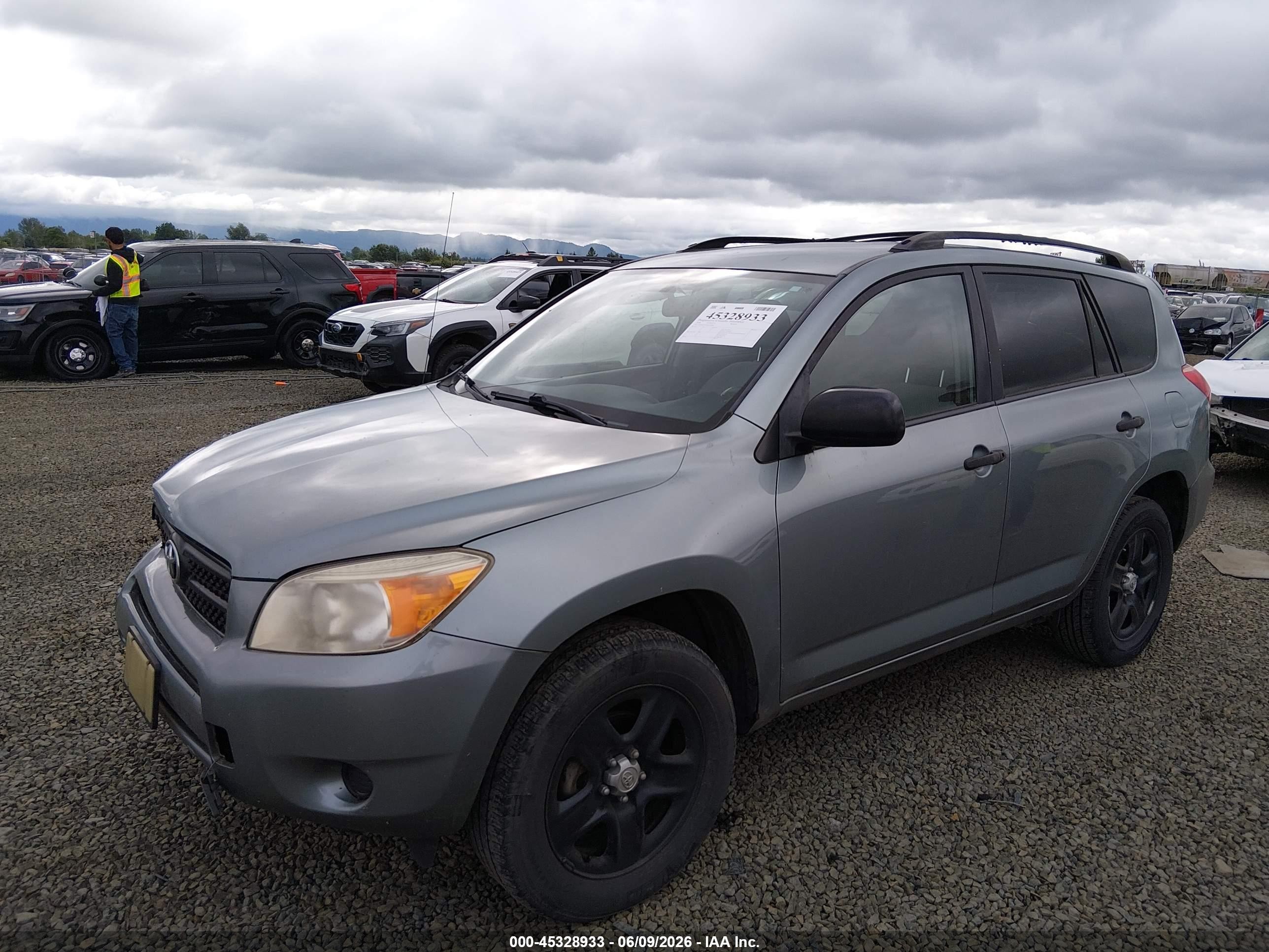 2008 Toyota Rav4   Blue vin: JTMBD33V985147888