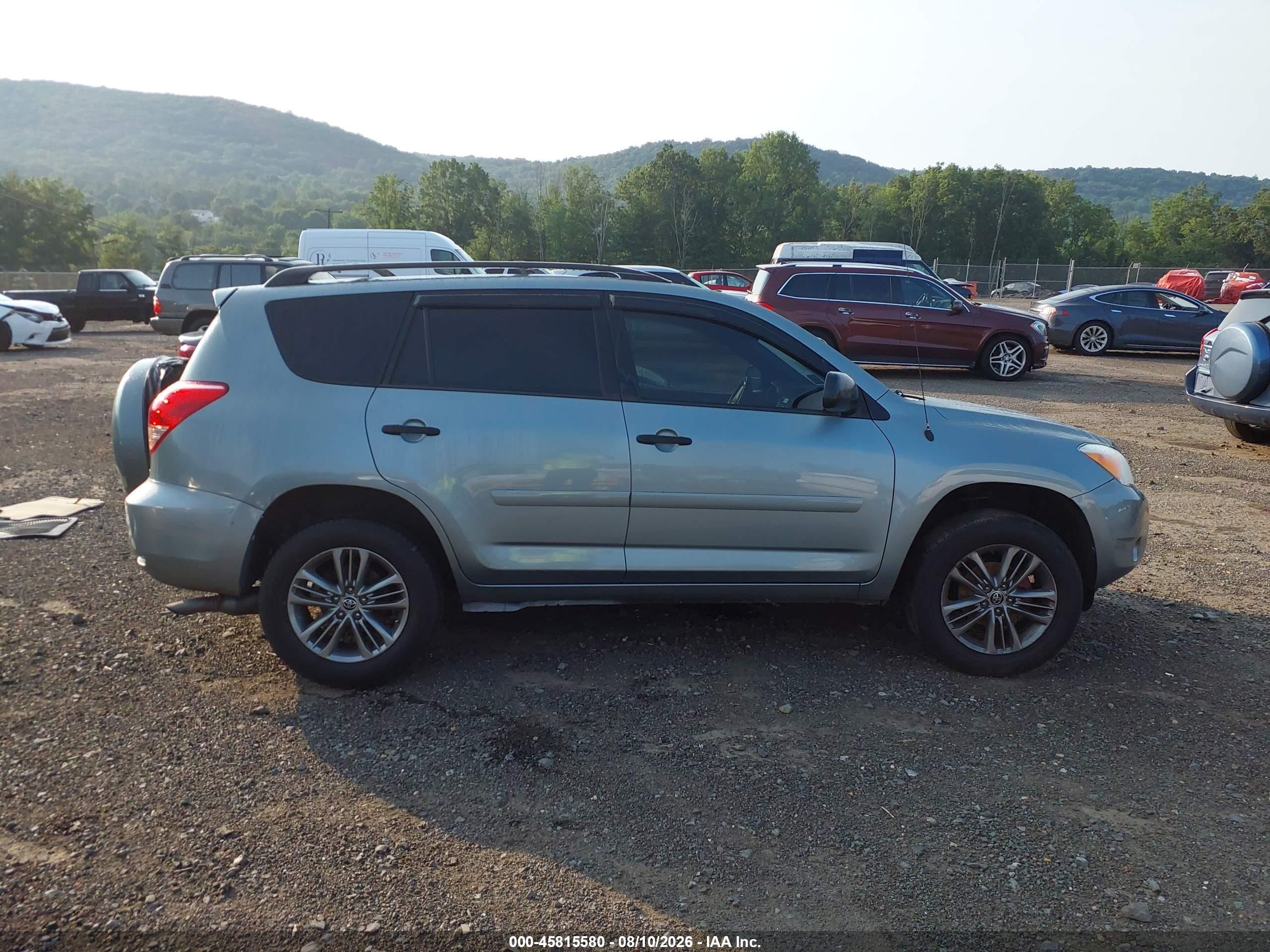 2008 Toyota Rav4 Green vin: JTMBD33V985175917