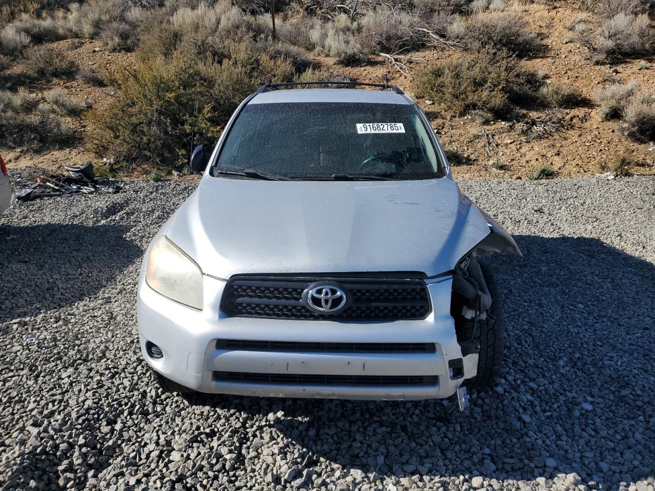 2008 Toyota Rav 4 Silver vin: JTMBD33V985177490