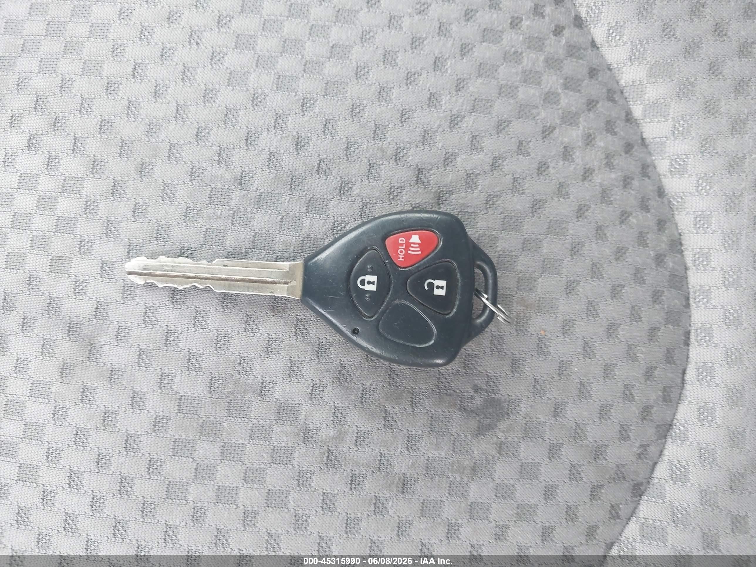 2008 Toyota Rav4   Синий vin: JTMBD33V985194967