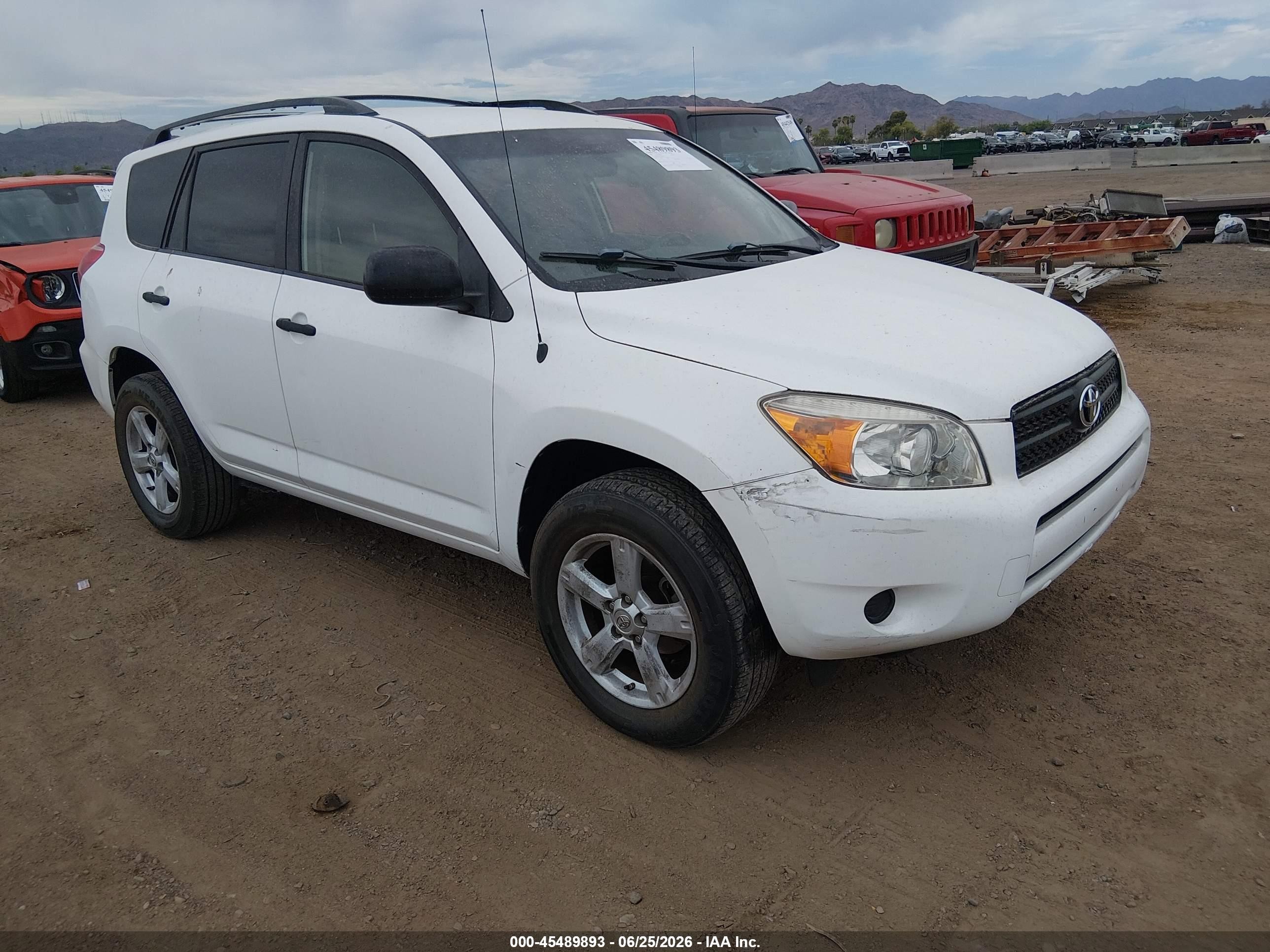 2008 Toyota Rav4   White vin: JTMBD33V986068506