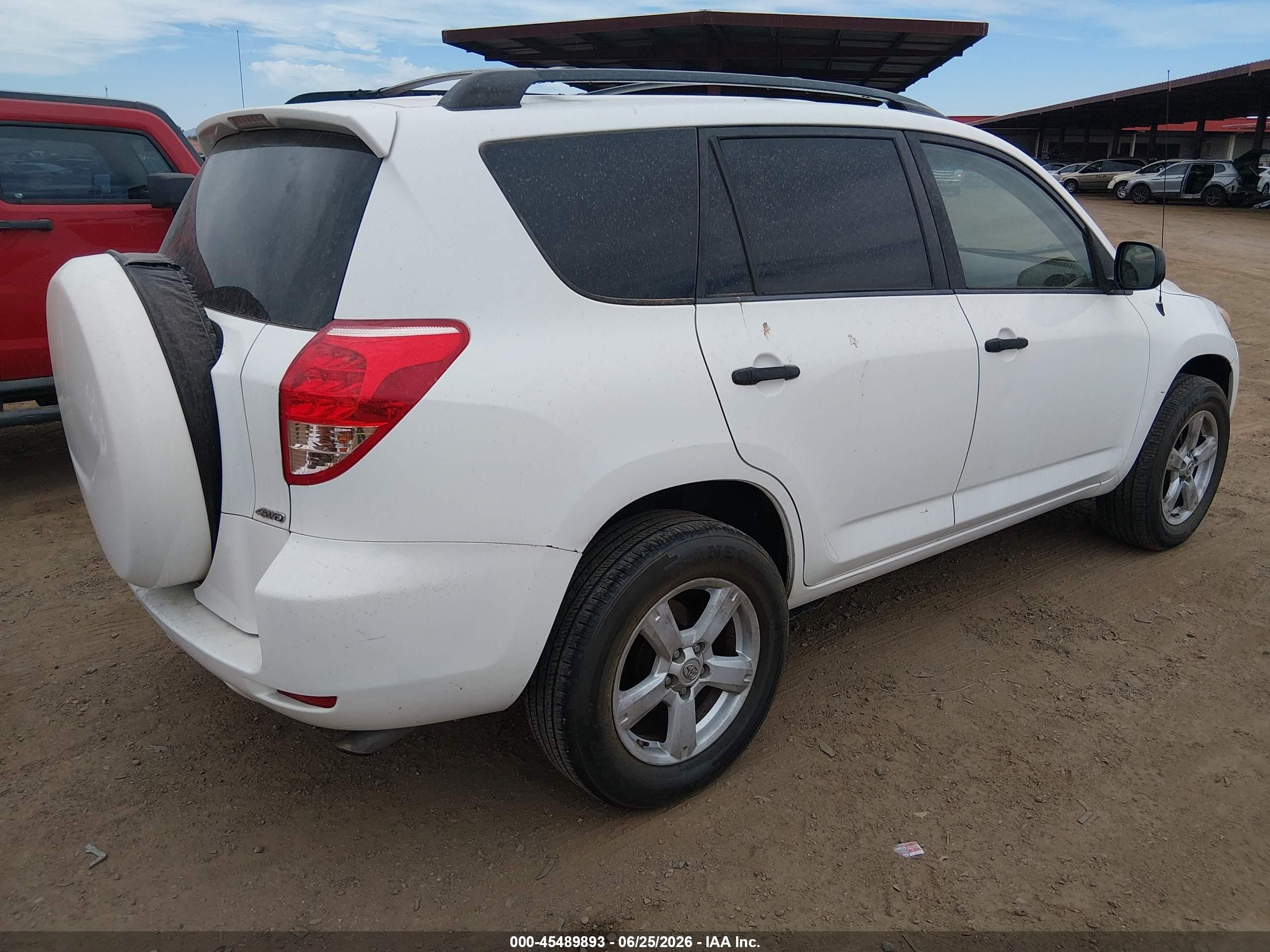 2008 Toyota Rav4   White vin: JTMBD33V986068506