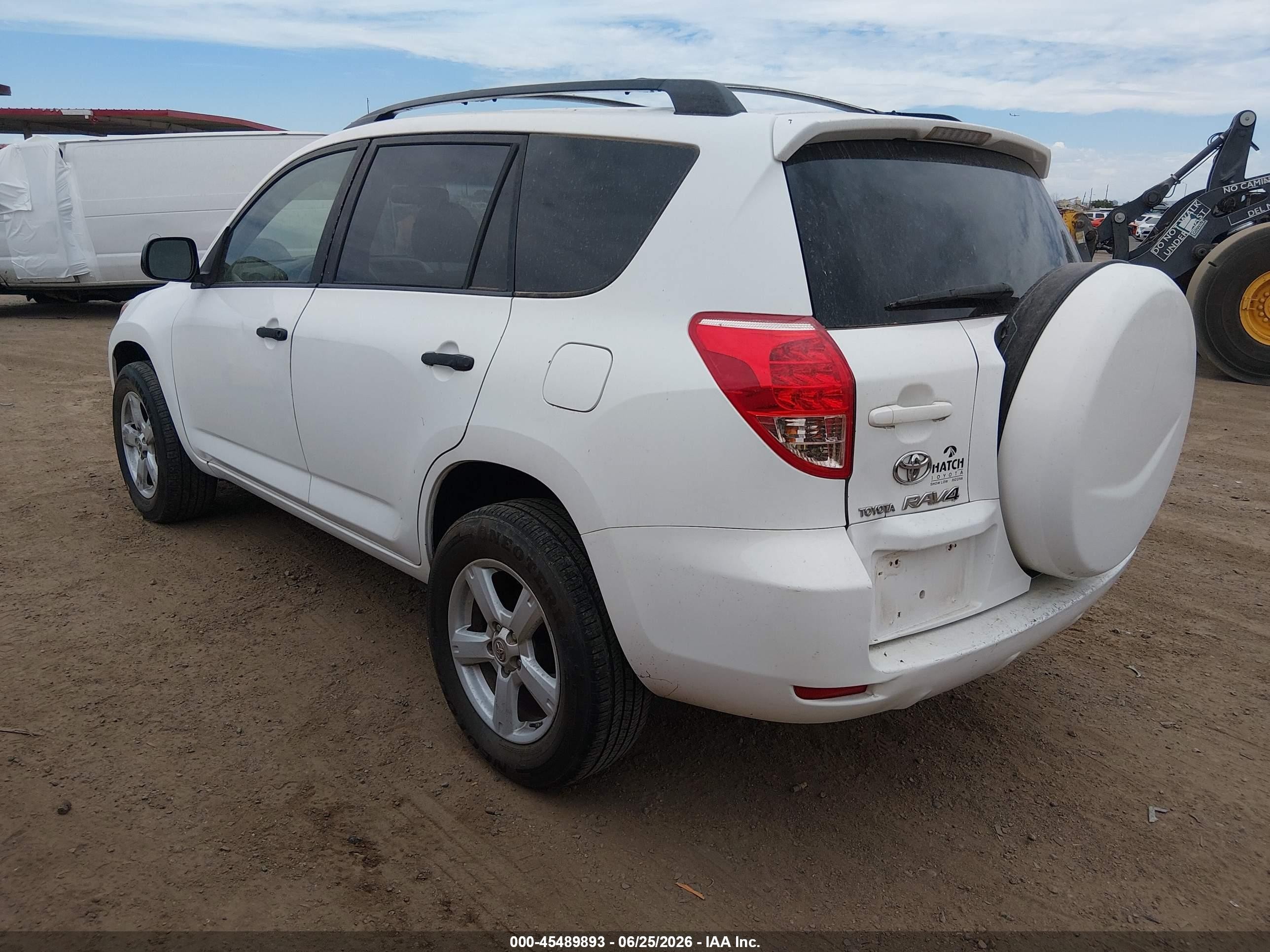 2008 Toyota Rav4   White vin: JTMBD33V986068506