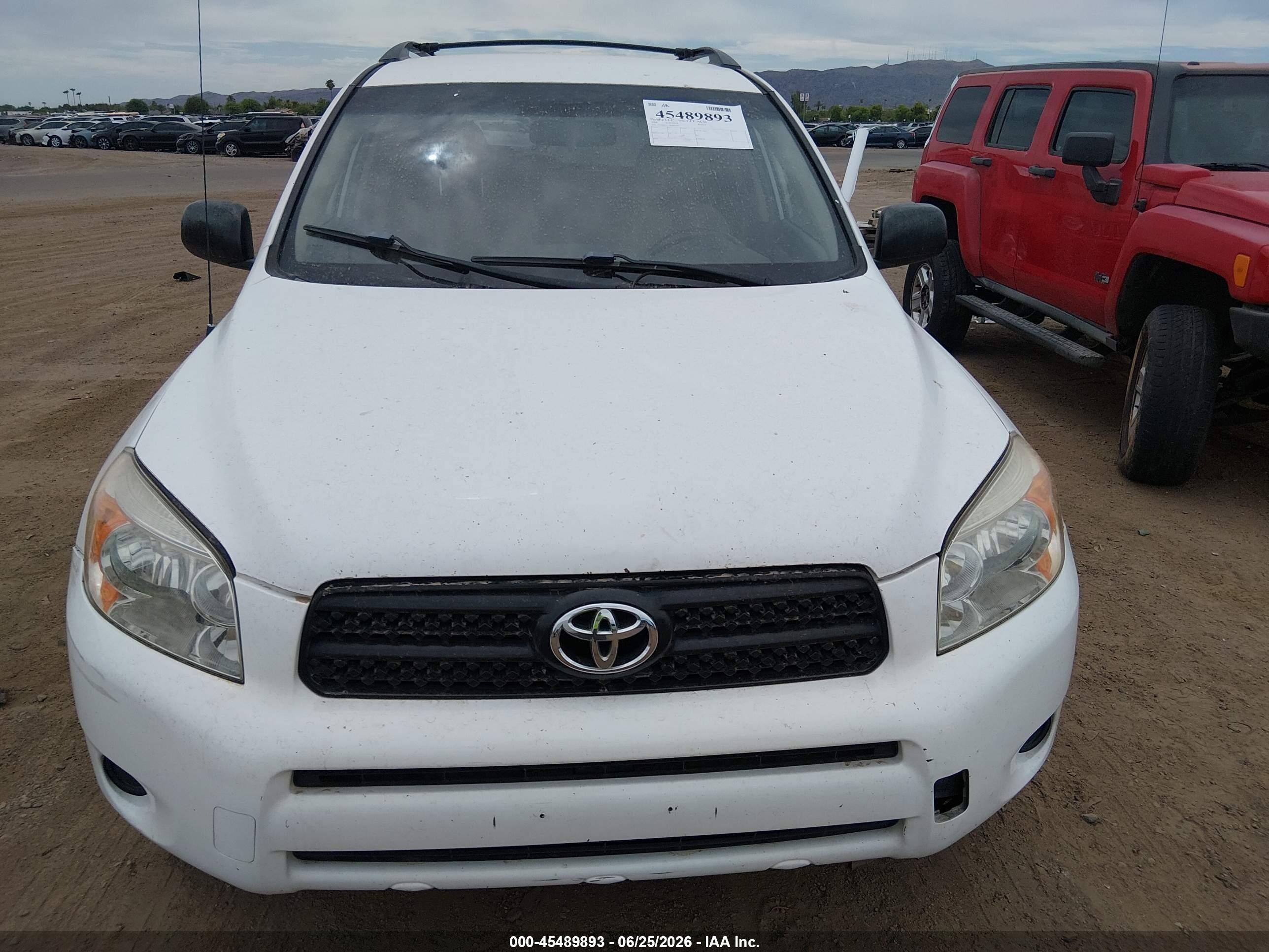 2008 Toyota Rav4   White vin: JTMBD33V986068506
