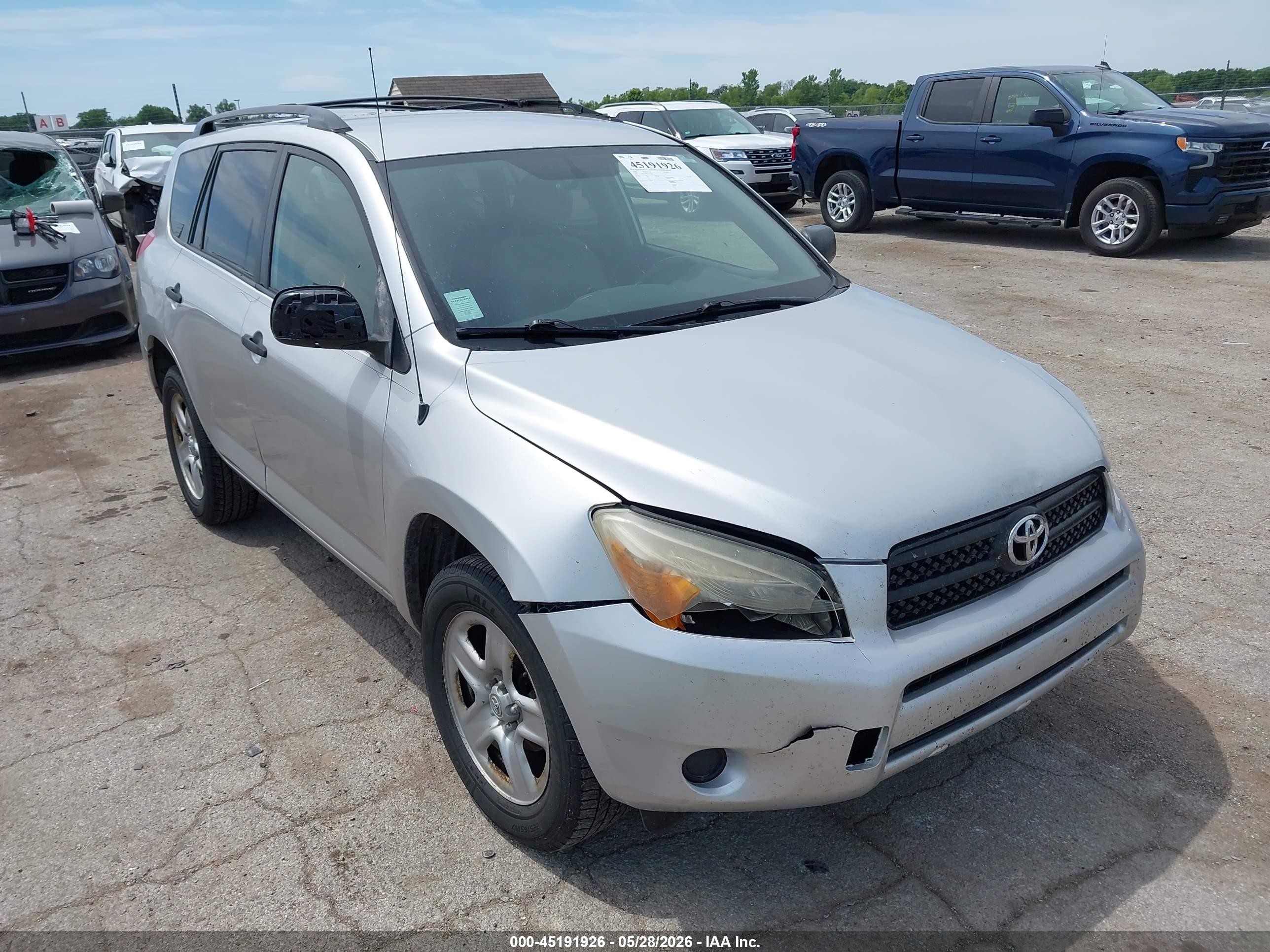 2008 Toyota Rav4   Silver vin: JTMBD33V986085838