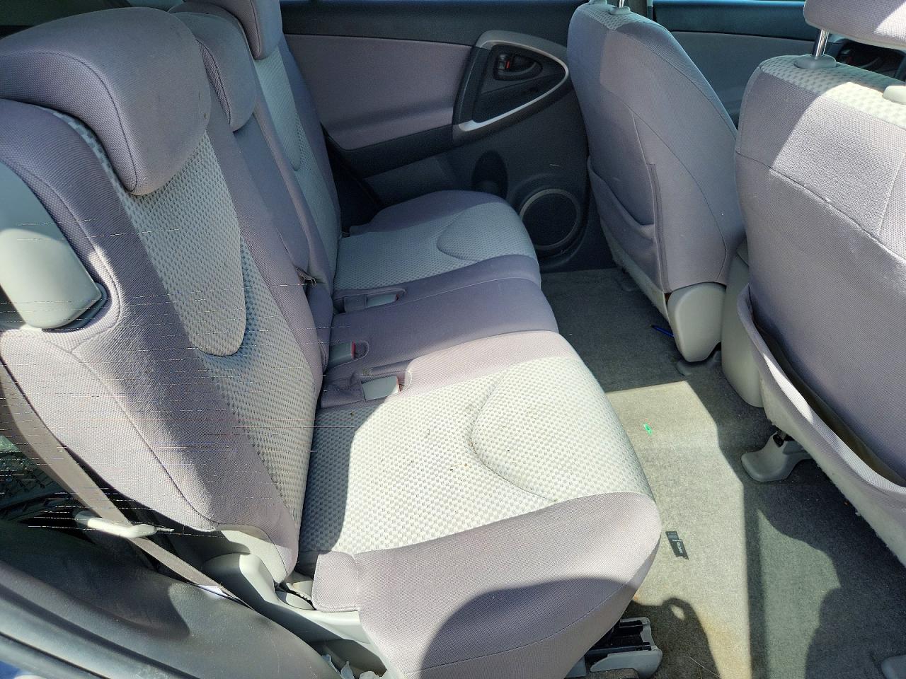 2006 Toyota Rav4 Base Blue vin: JTMBD33VX66004522