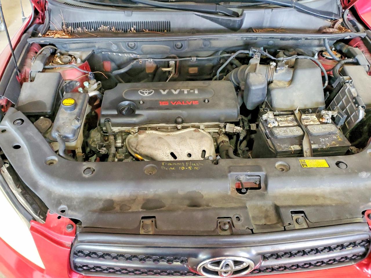 2006 Toyota Rav4 Base Red vin: JTMBD33VX66007453