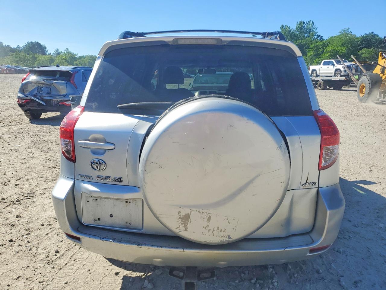 2006 Toyota Rav4 Base Silver vin: JTMBD33VX66009400