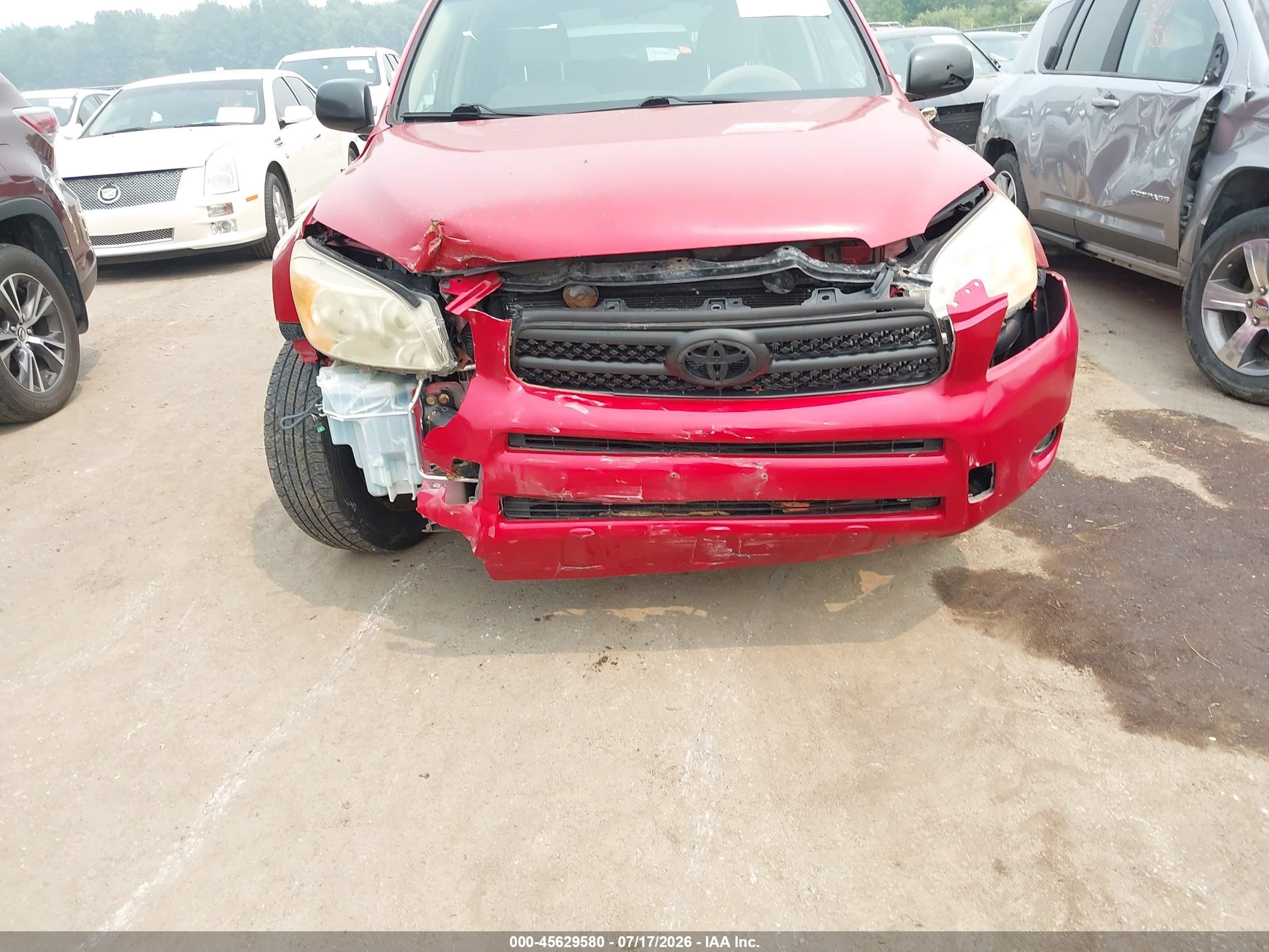 2006 Toyota Rav4   Красный vin: JTMBD33VX66020364