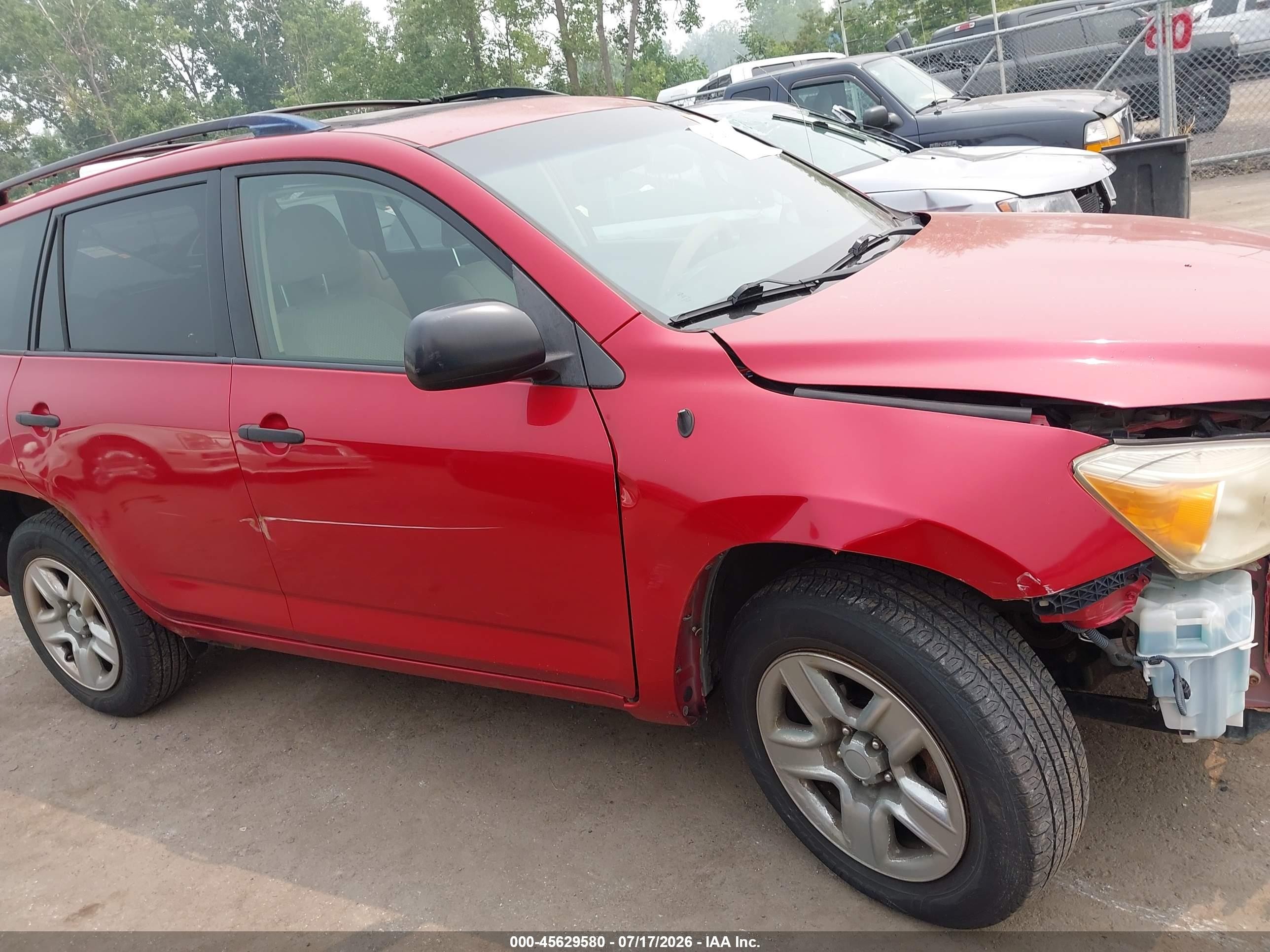 2006 Toyota Rav4   Красный vin: JTMBD33VX66020364