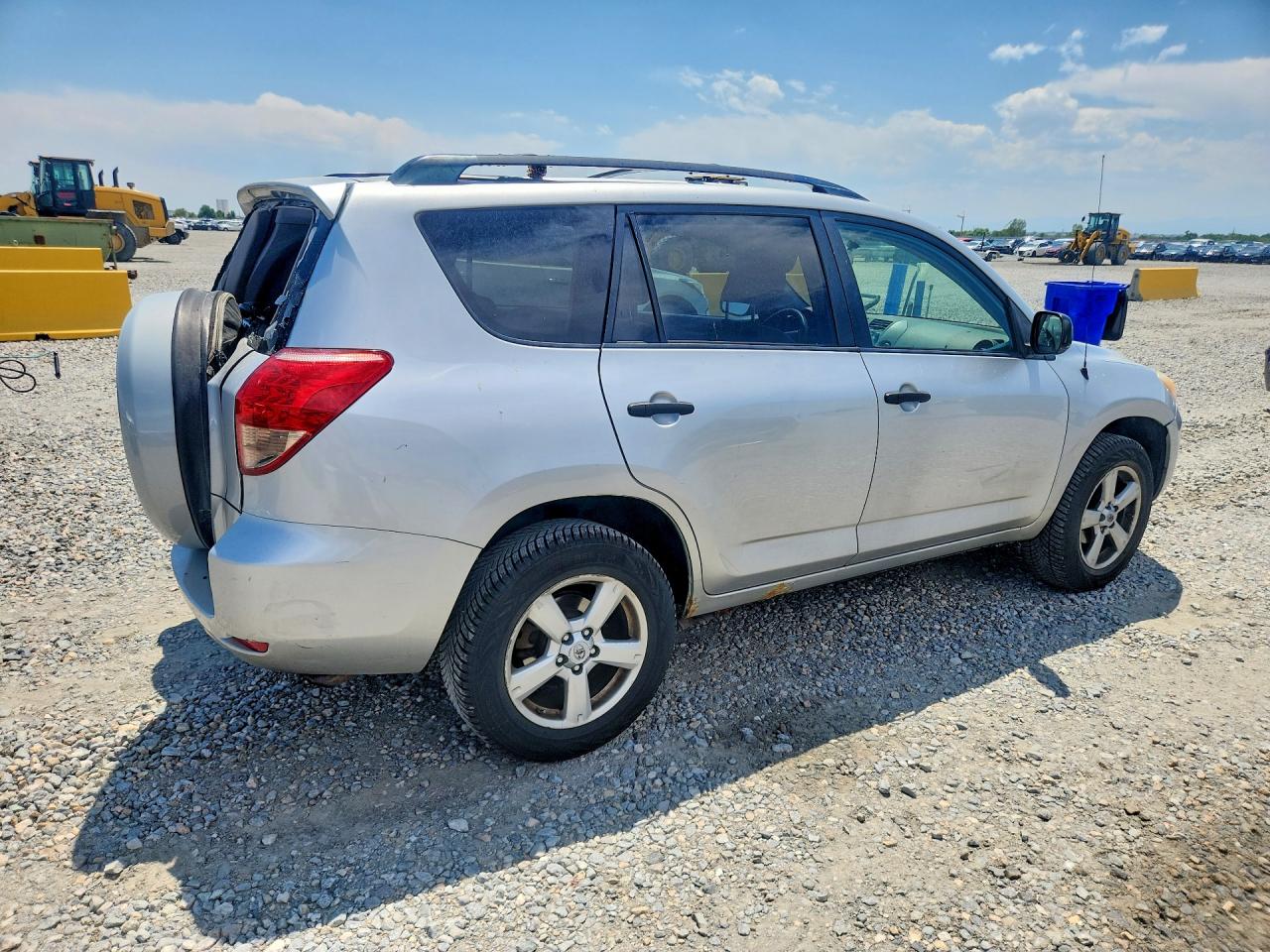 2007 Toyota Rav4 Base Silver vin: JTMBD33VX75056000