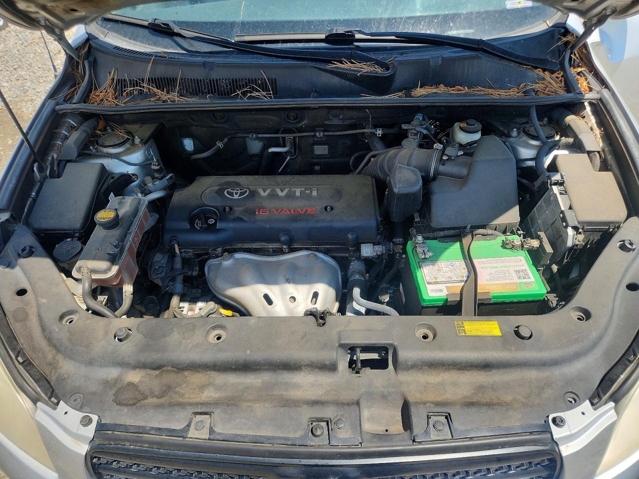 2007 Toyota Rav4 Base Silver vin: JTMBD33VX75056000