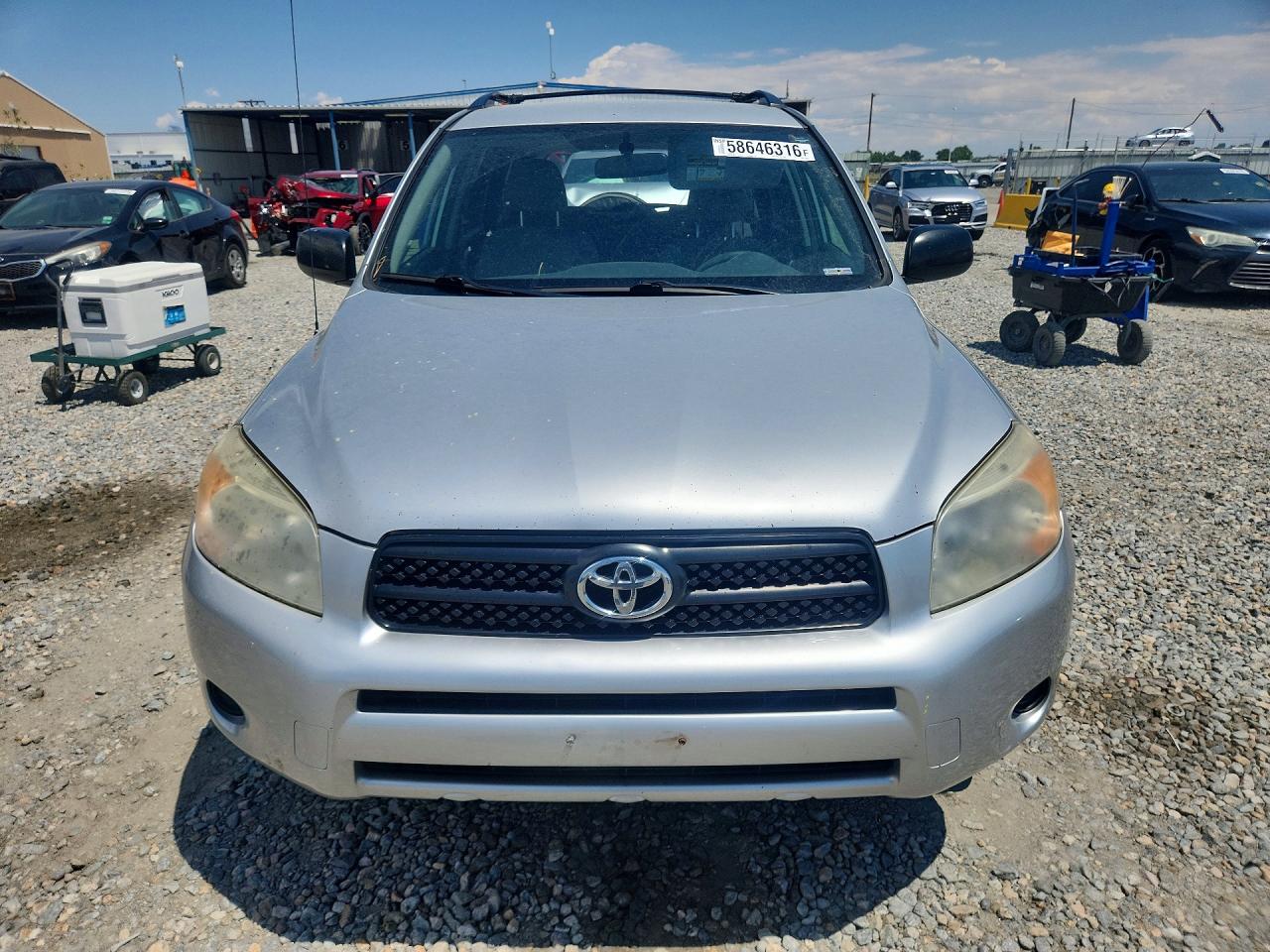 2007 Toyota Rav4 Base Silver vin: JTMBD33VX75056000