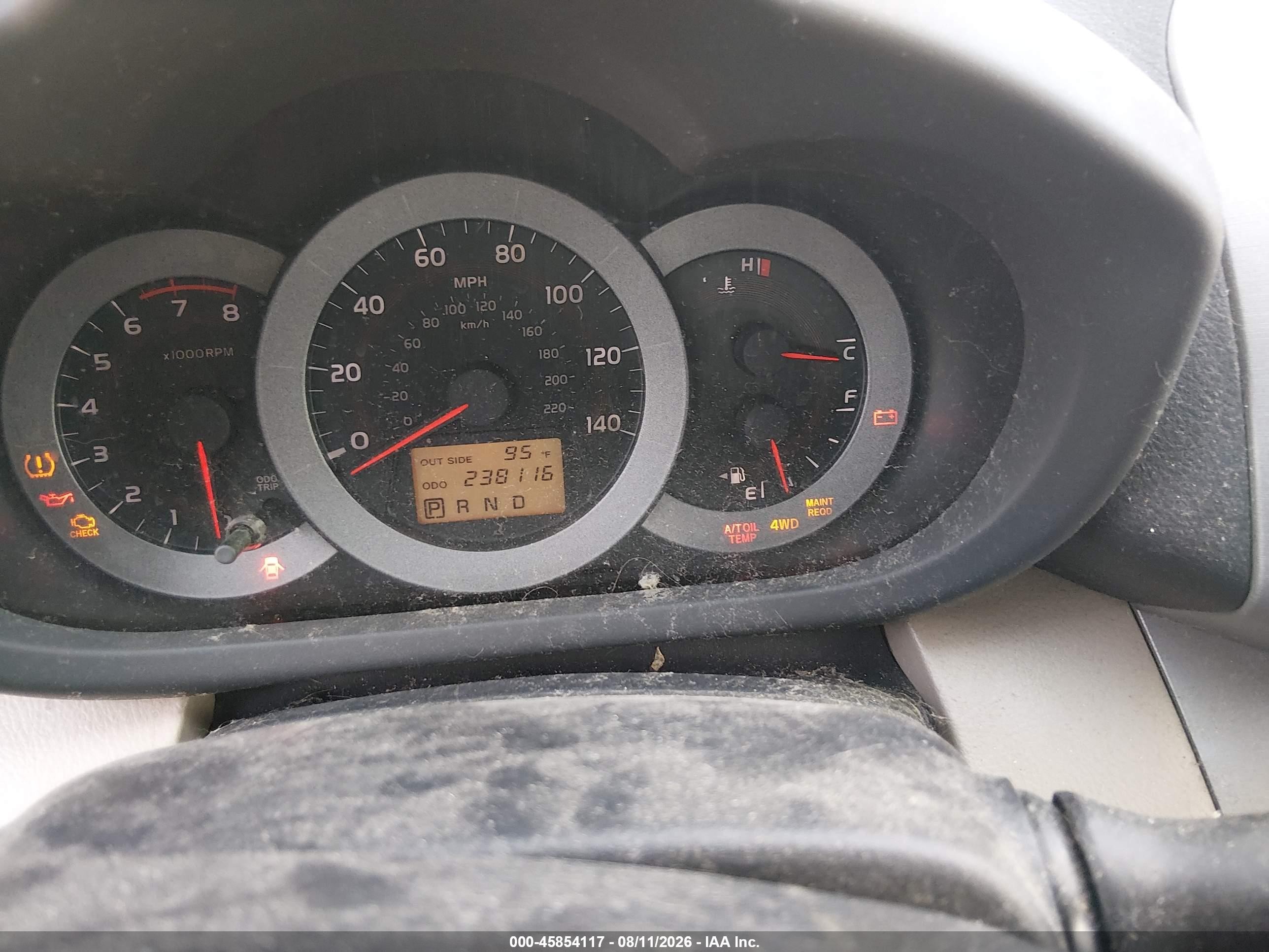 2007 Toyota Rav4   Silver vin: JTMBD33VX75108757