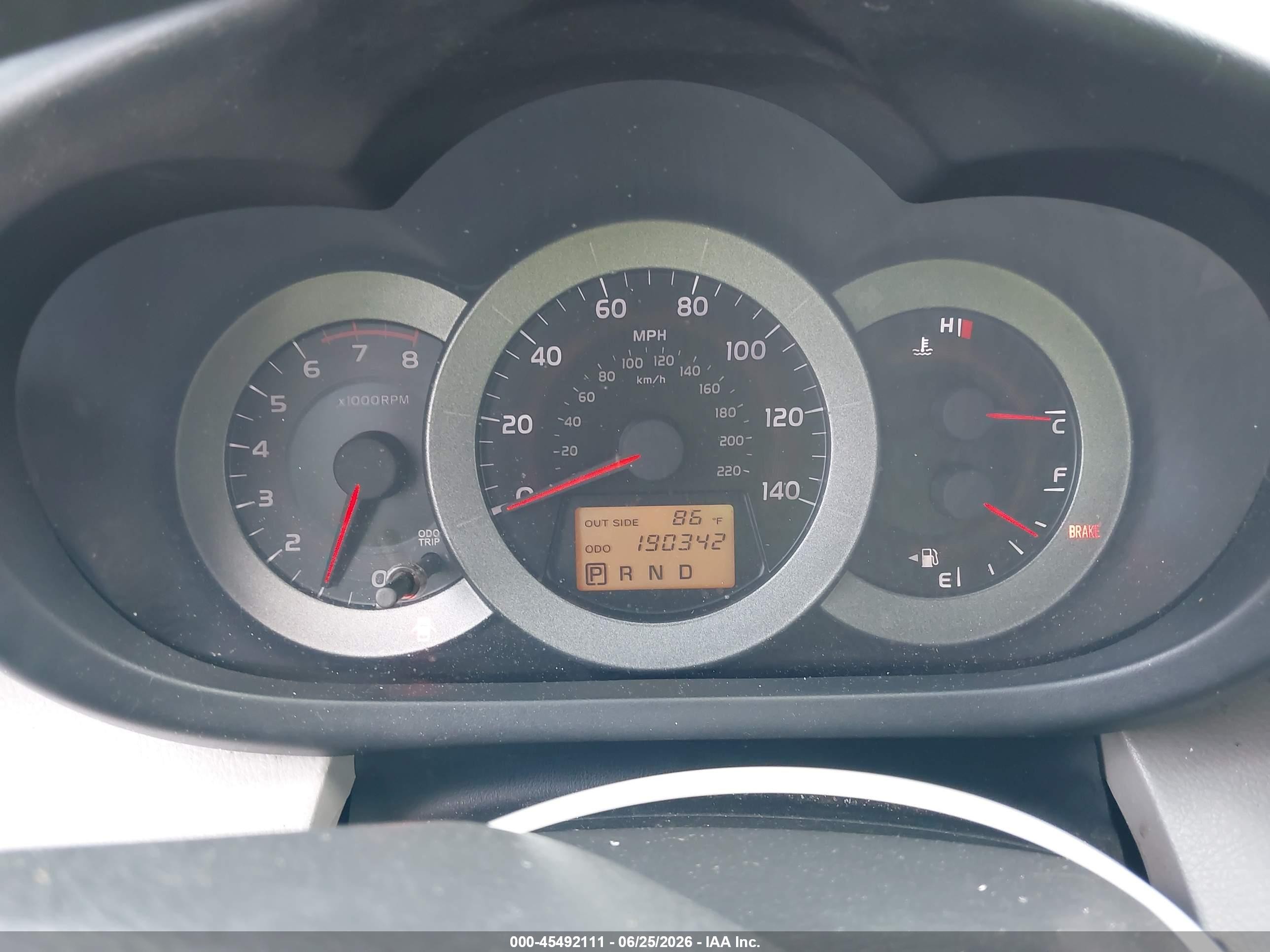 2007 Toyota Rav4   Silver vin: JTMBD33VX76023556