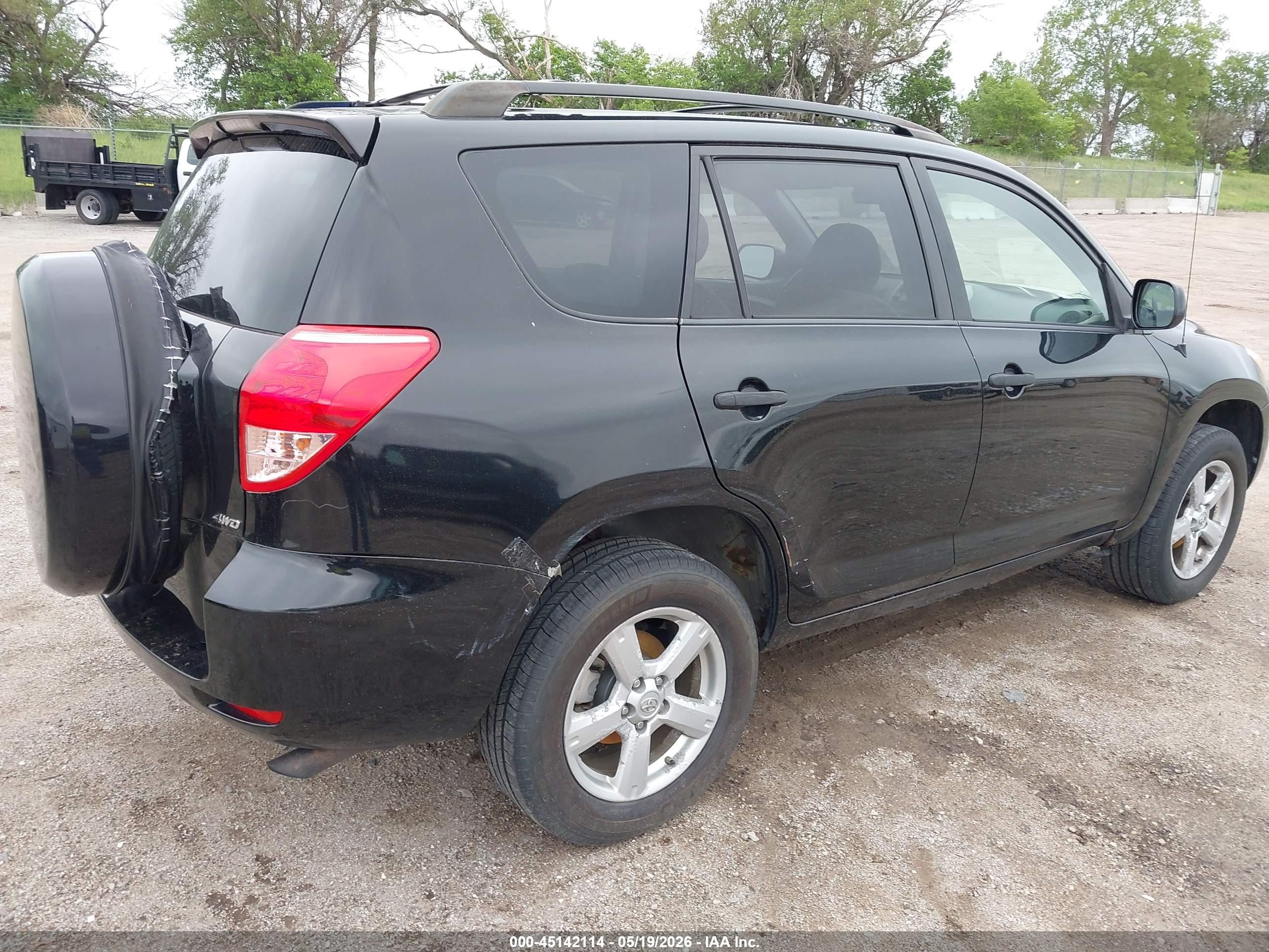 2007 Toyota Rav4   Black vin: JTMBD33VX76024769