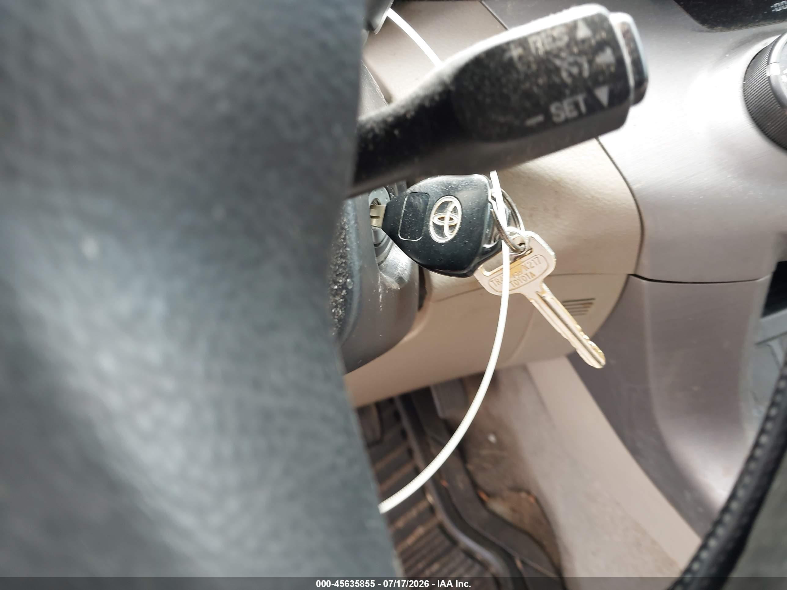 2007 Toyota Rav4   Brown vin: JTMBD33VX76034637