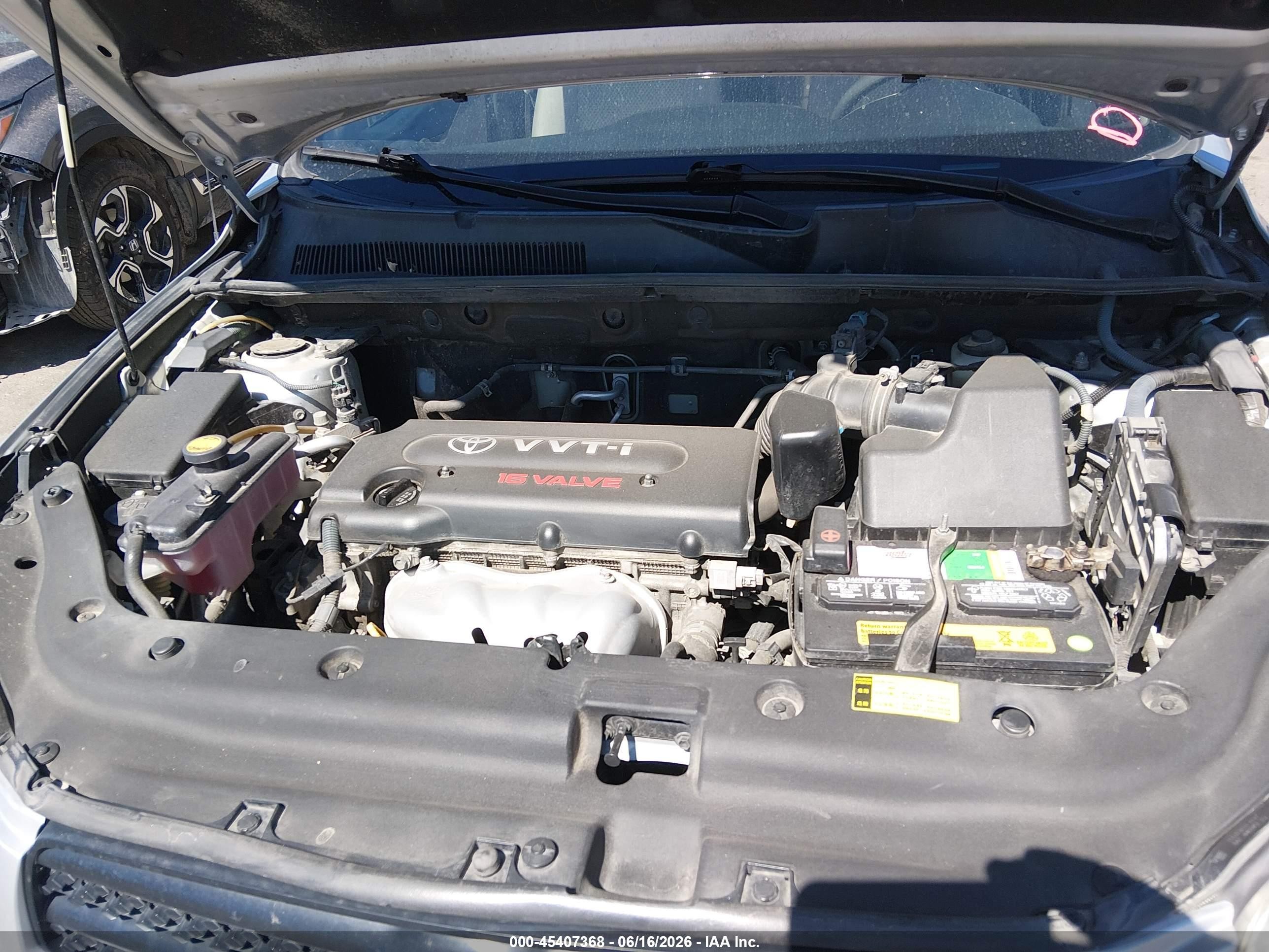 2008 Toyota Rav4 Silver vin: JTMBD33VX86065579