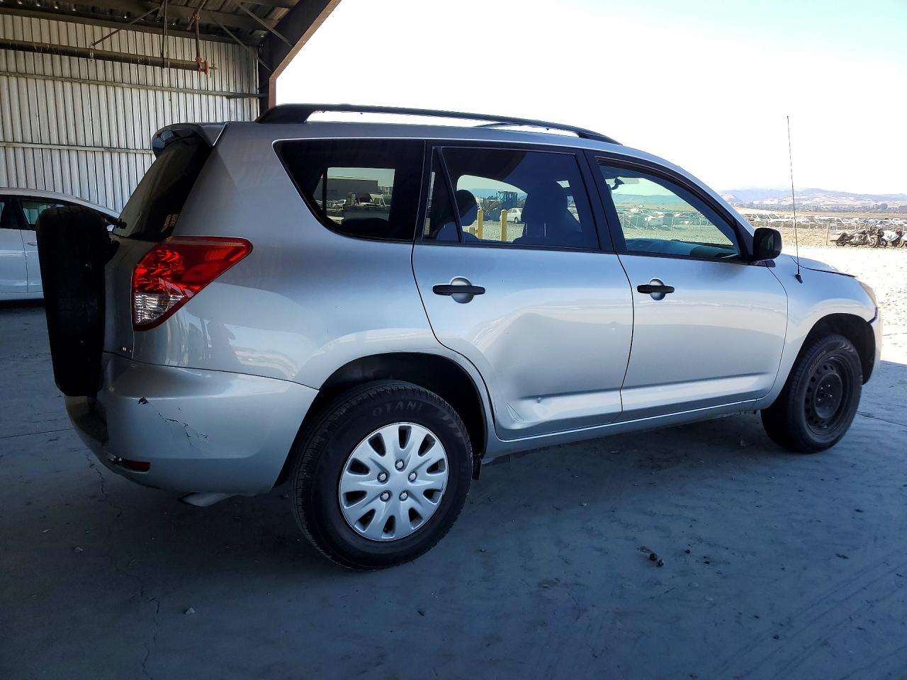 2008 Toyota Rav4 Base Silver vin: JTMBD33VX86065632