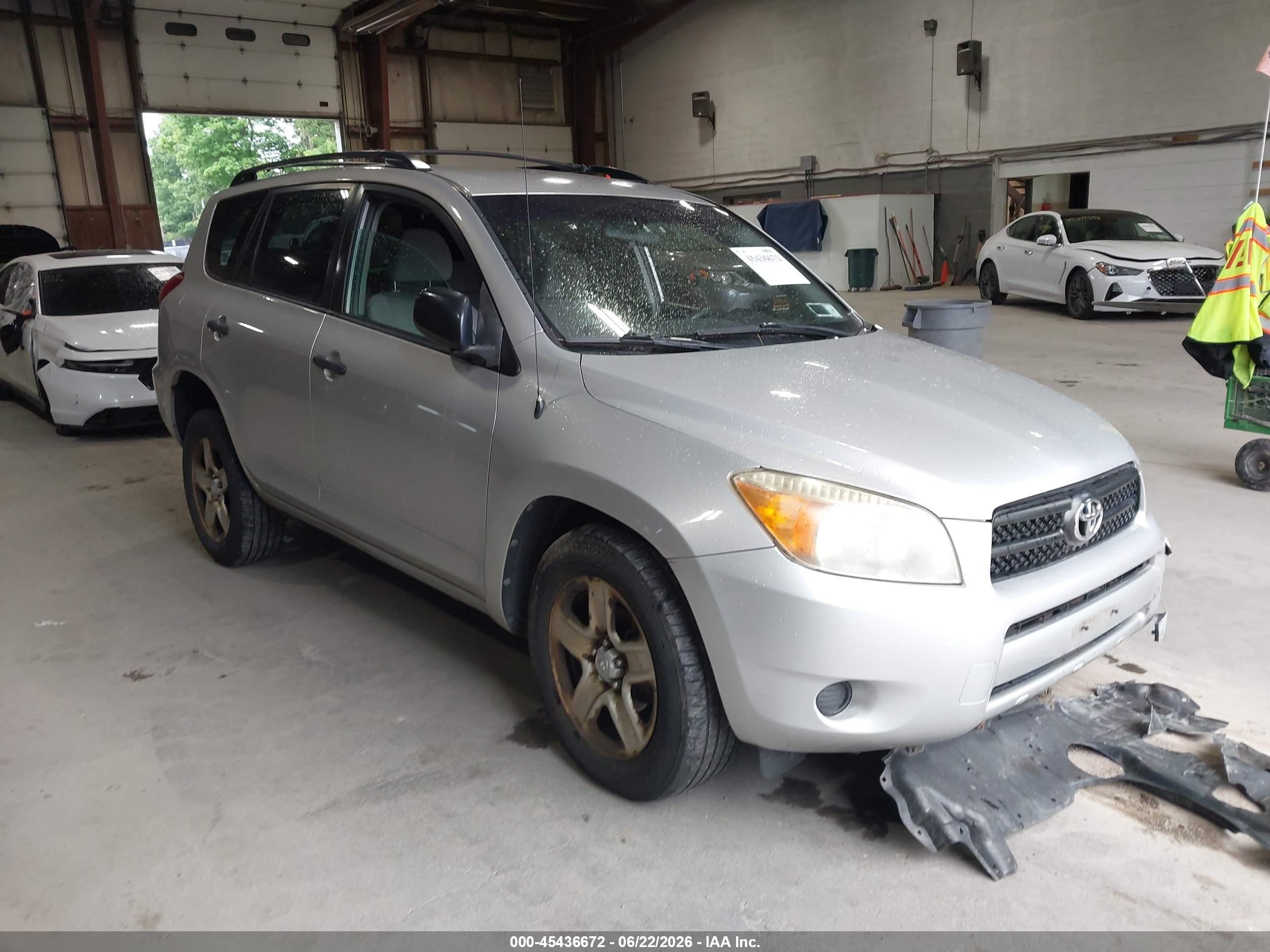 2008 Toyota Rav4   Silver vin: JTMBD33VX86086139