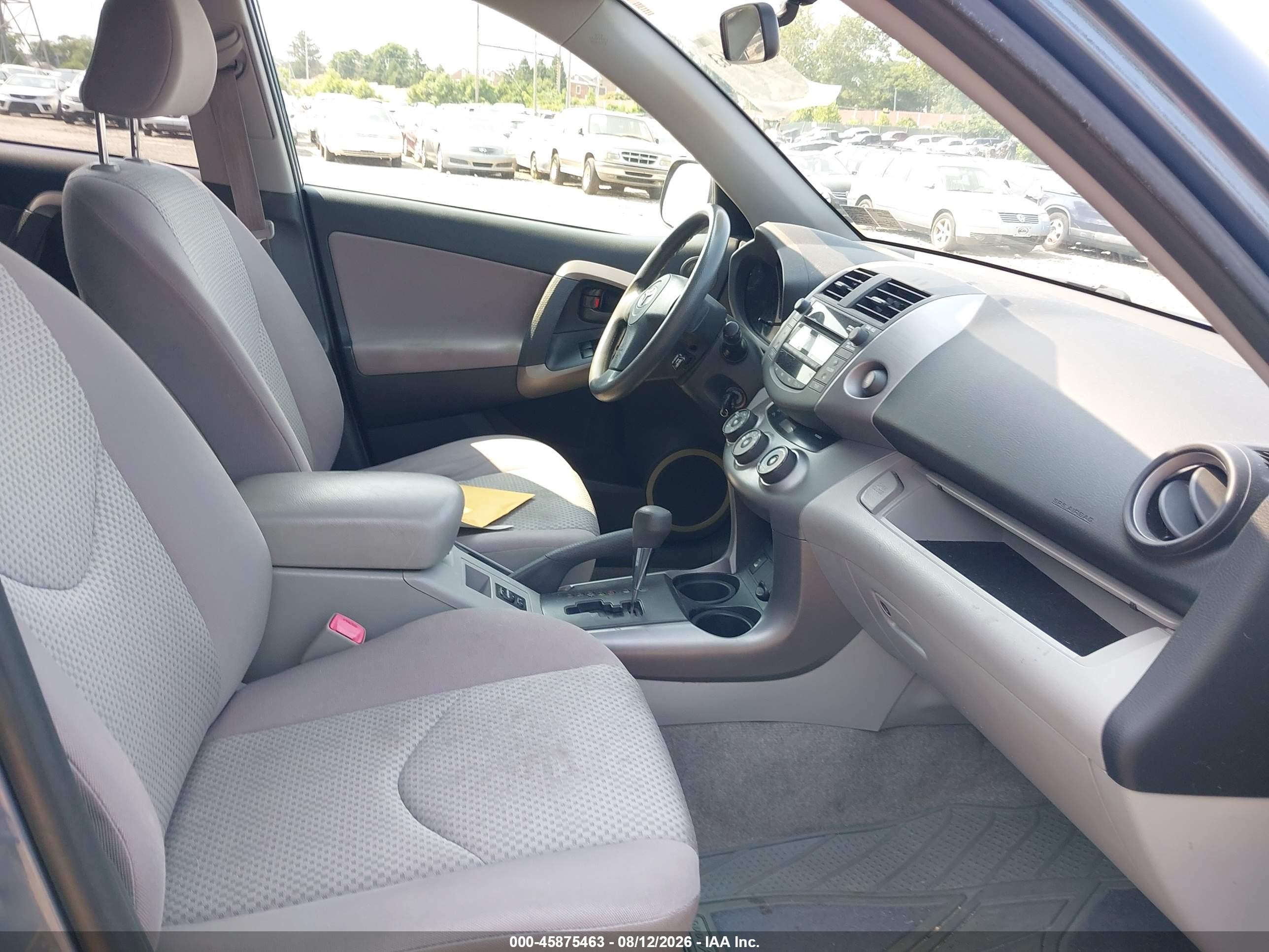 2008 Toyota Rav4   Blue vin: JTMBD35V285191633