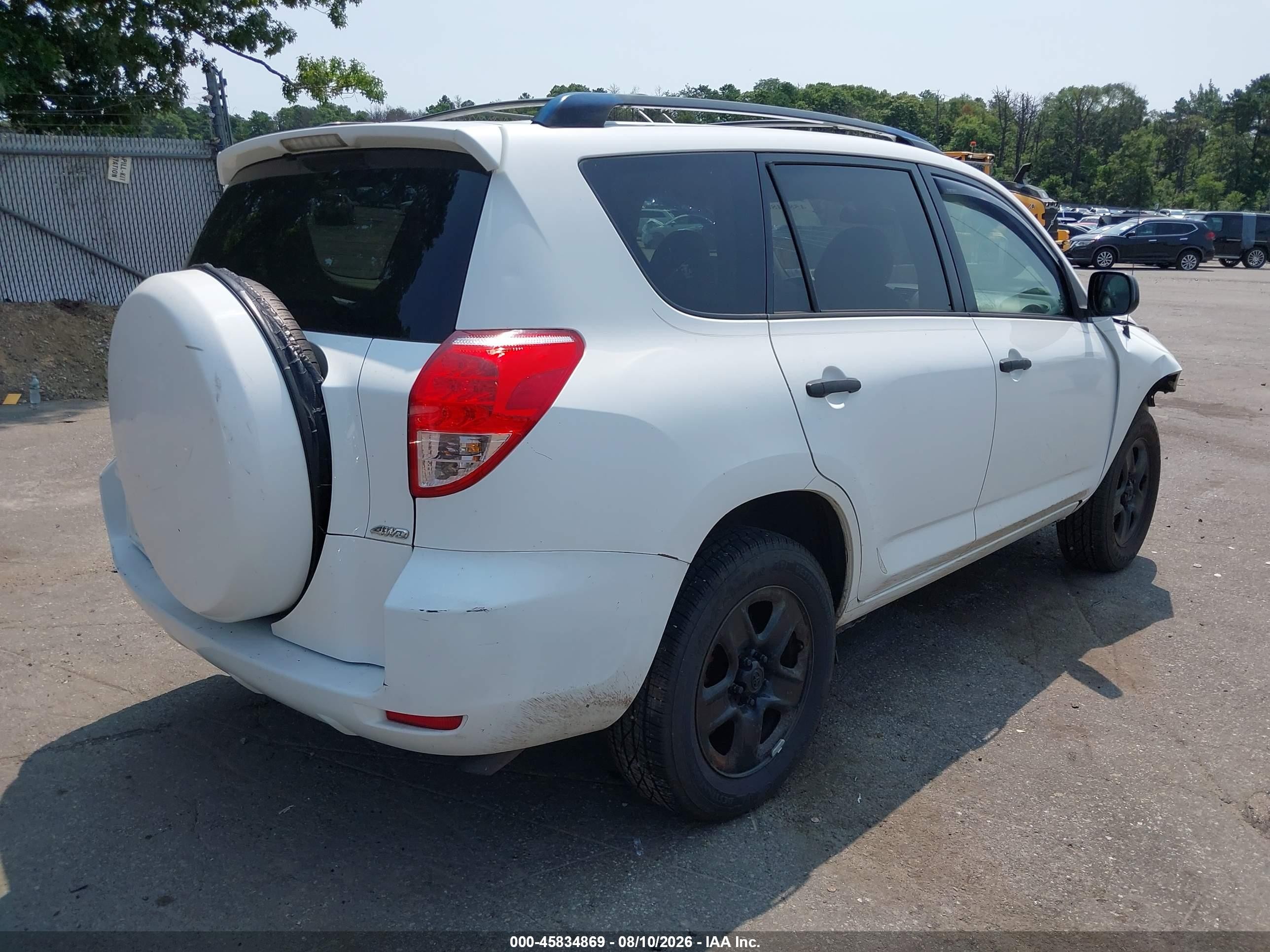2006 Toyota Rav4   White vin: JTMBD35V465023053
