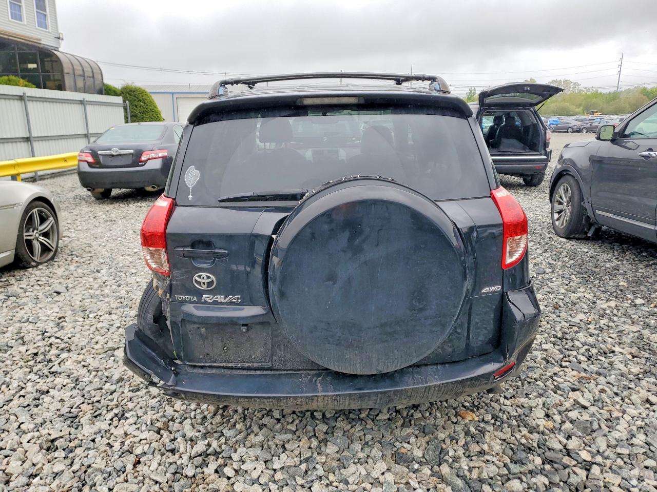 2008 Toyota Rav4 Base Black vin: JTMBD35V485127089