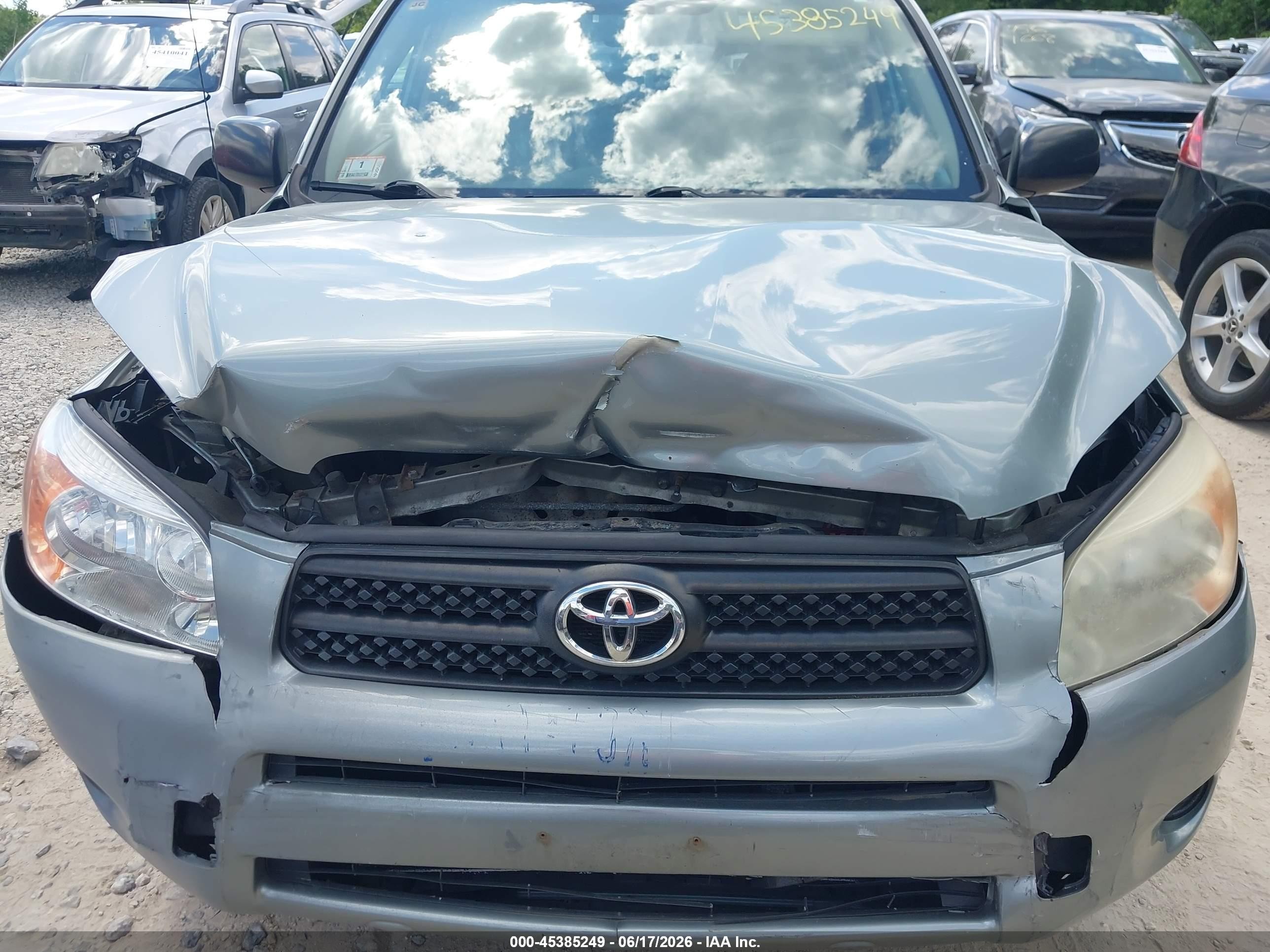 2008 Toyota Rav4   Зеленый vin: JTMBD35V585169593