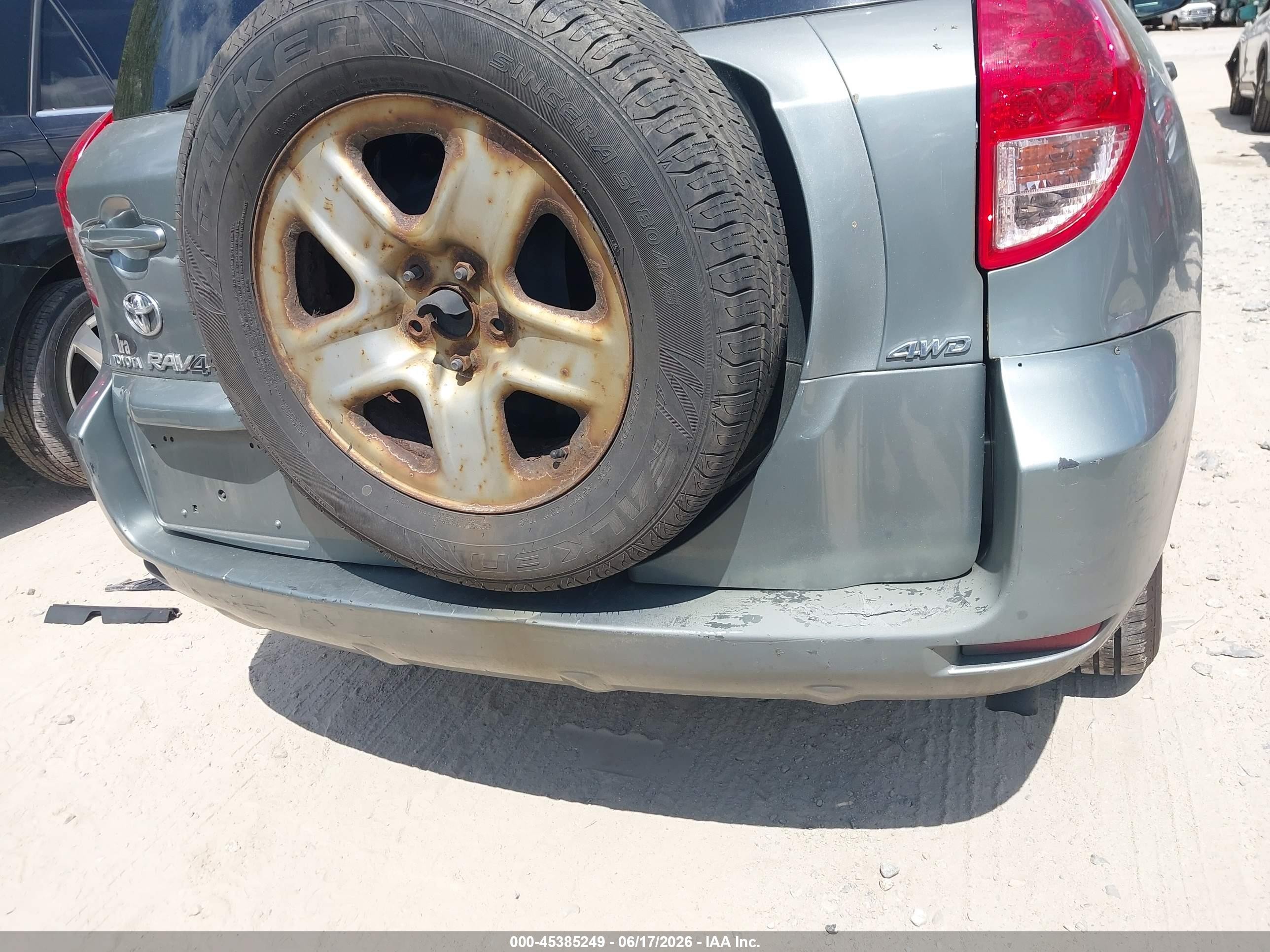 2008 Toyota Rav4   Зеленый vin: JTMBD35V585169593