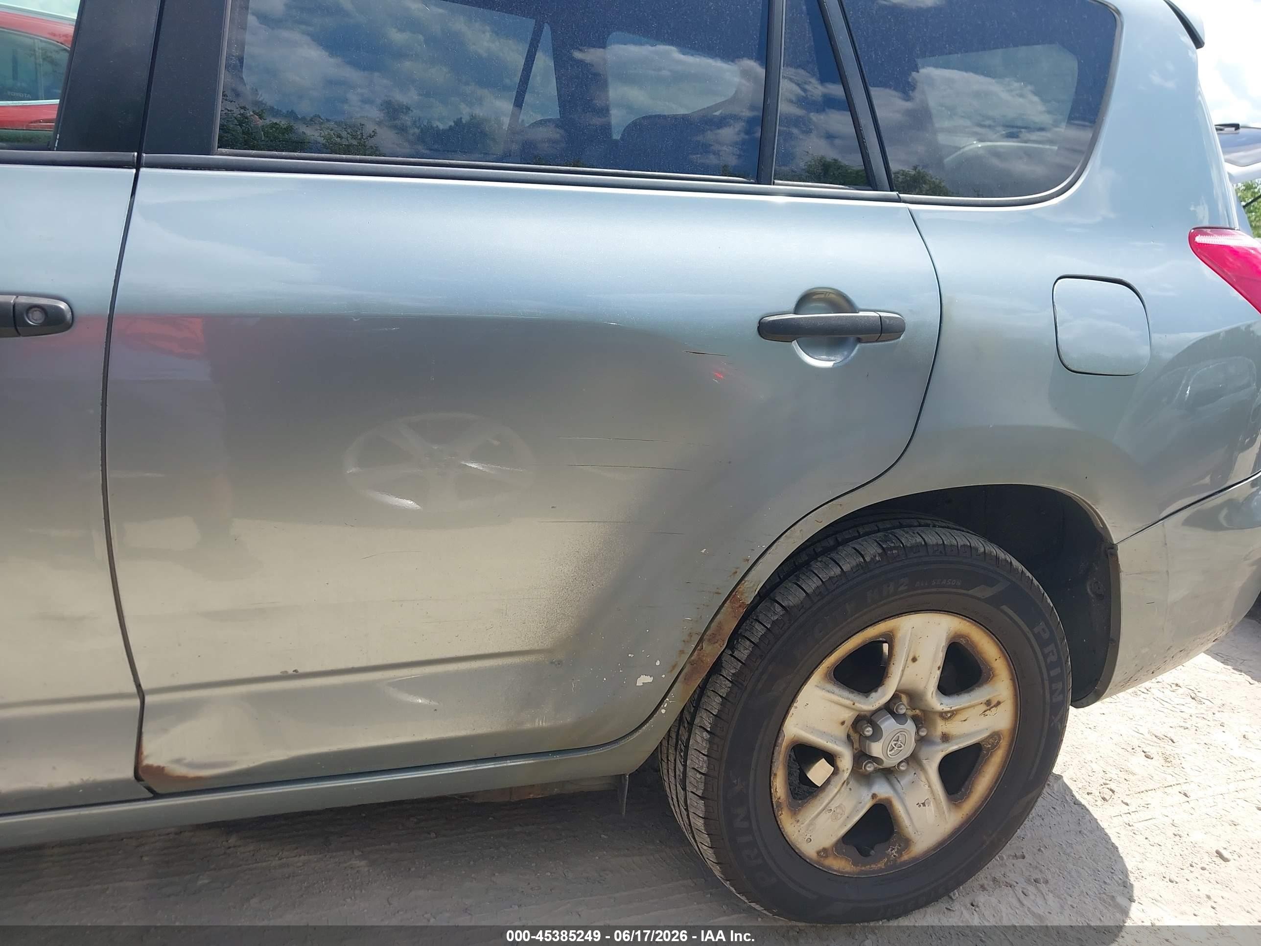2008 Toyota Rav4   Зеленый vin: JTMBD35V585169593