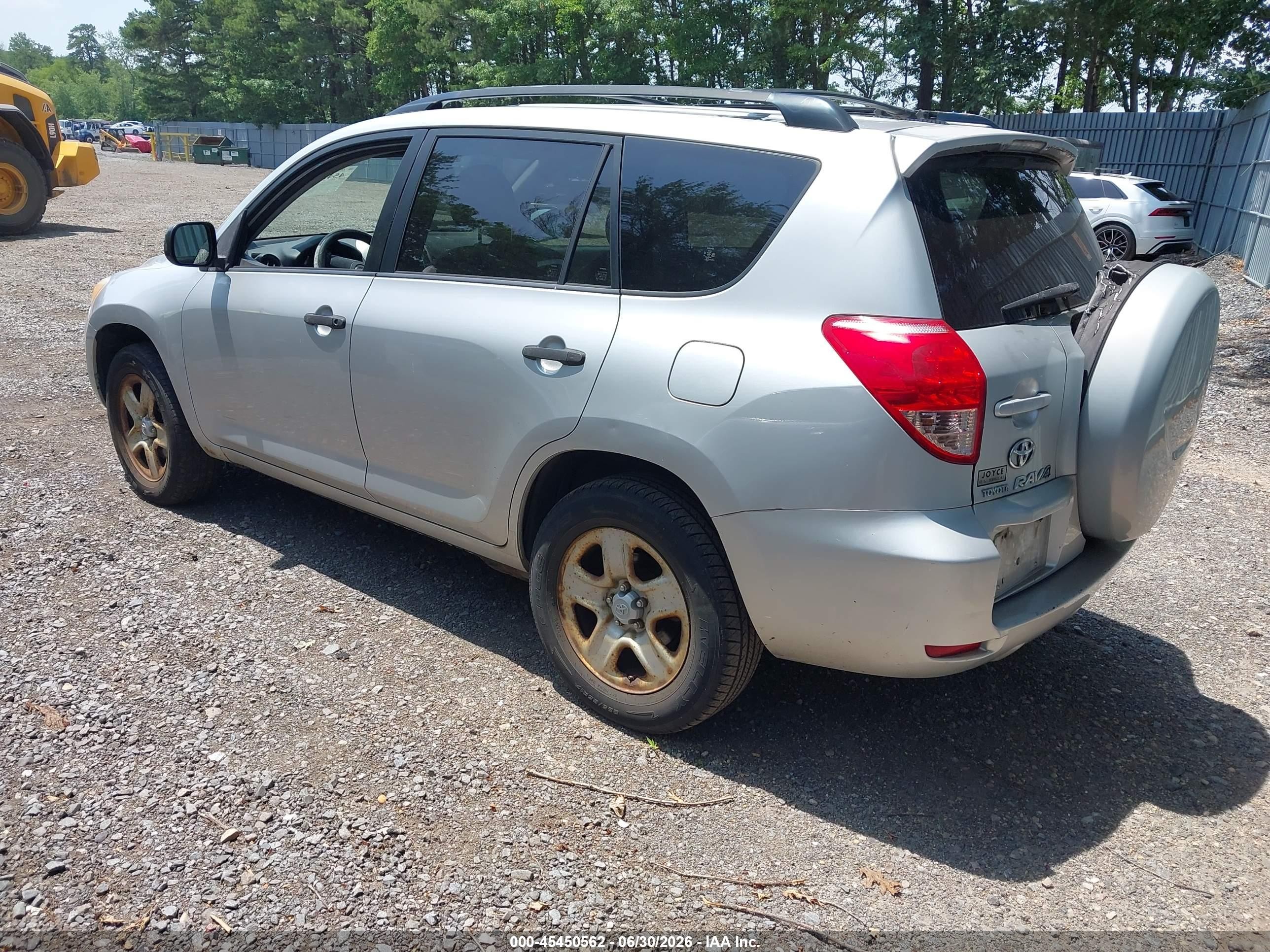2008 Toyota Rav4   Серебряный vin: JTMBD35V785128396