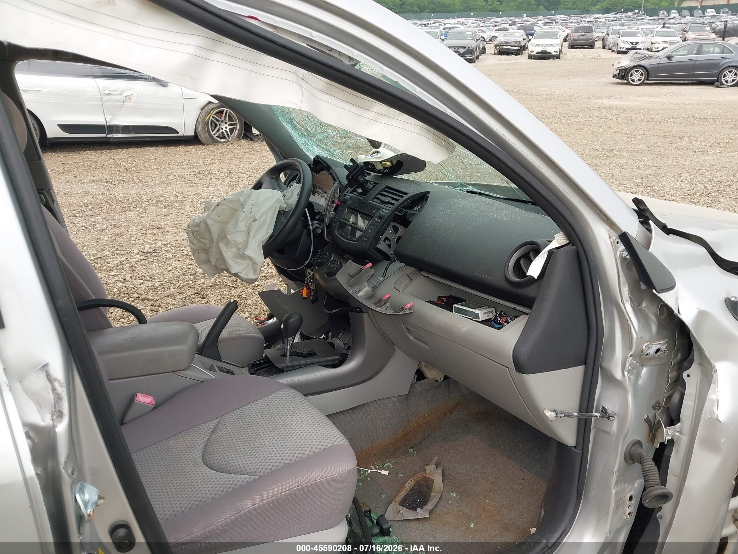 2008 Toyota Rav4   Gray vin: JTMBD35V785135672