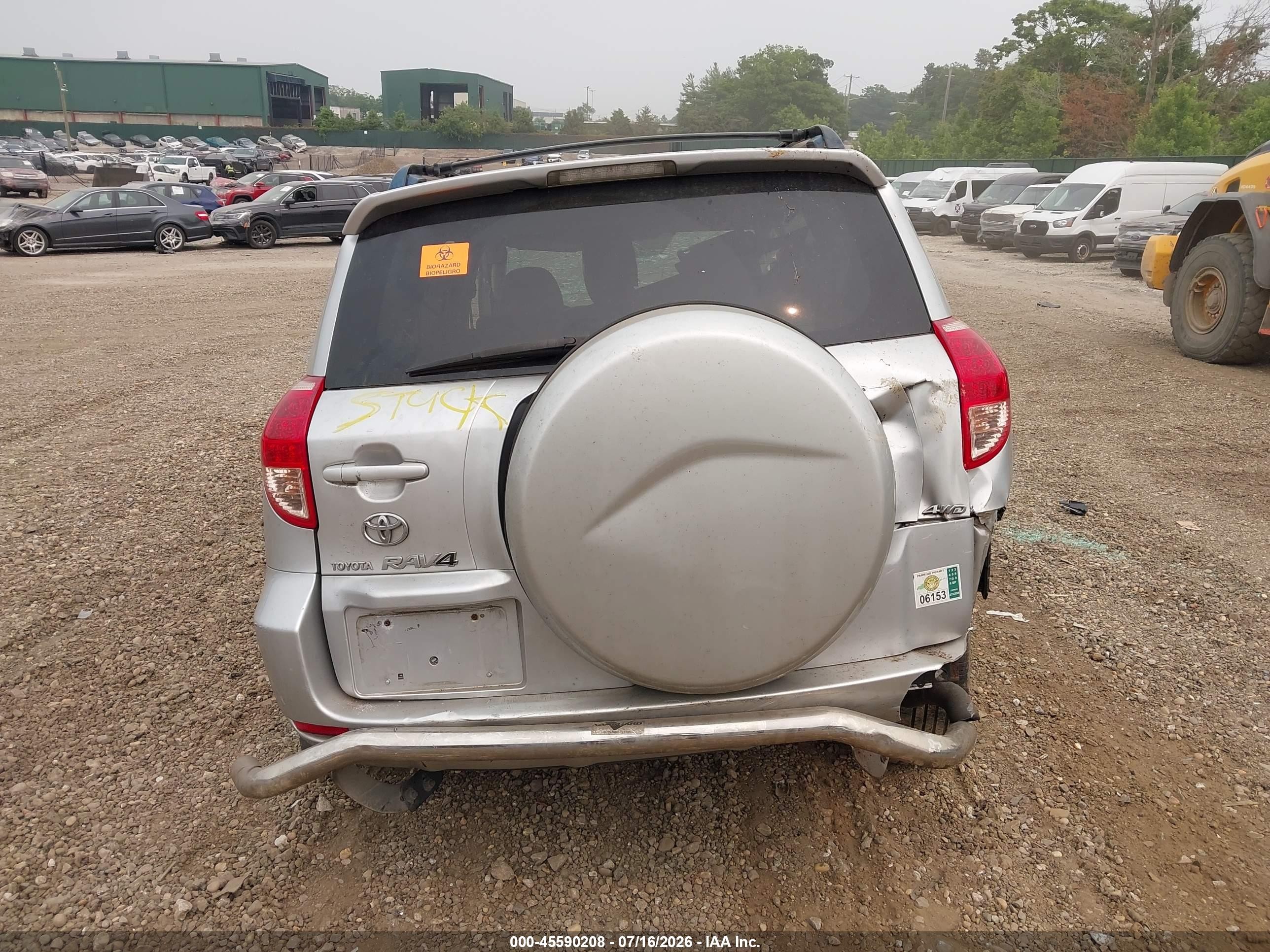 2008 Toyota Rav4   Gray vin: JTMBD35V785135672