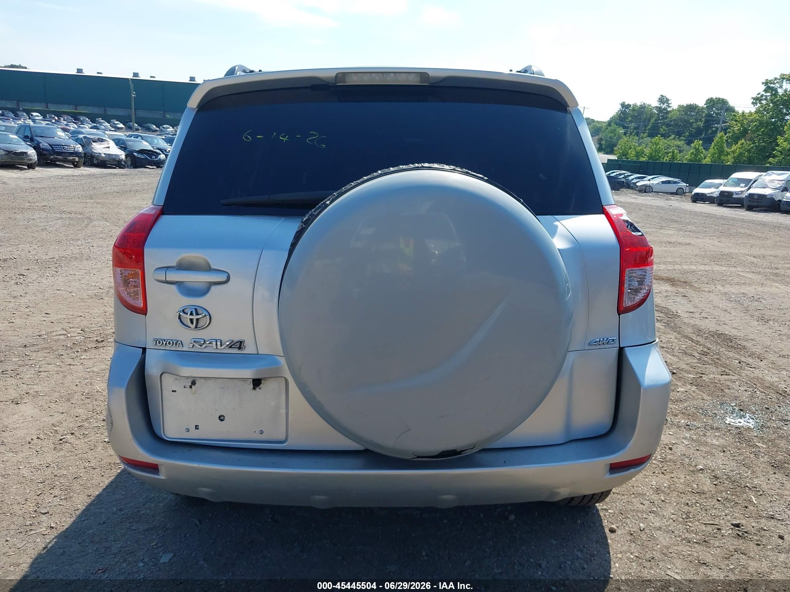 2006 Toyota Rav4   Gray vin: JTMBD35V865026635