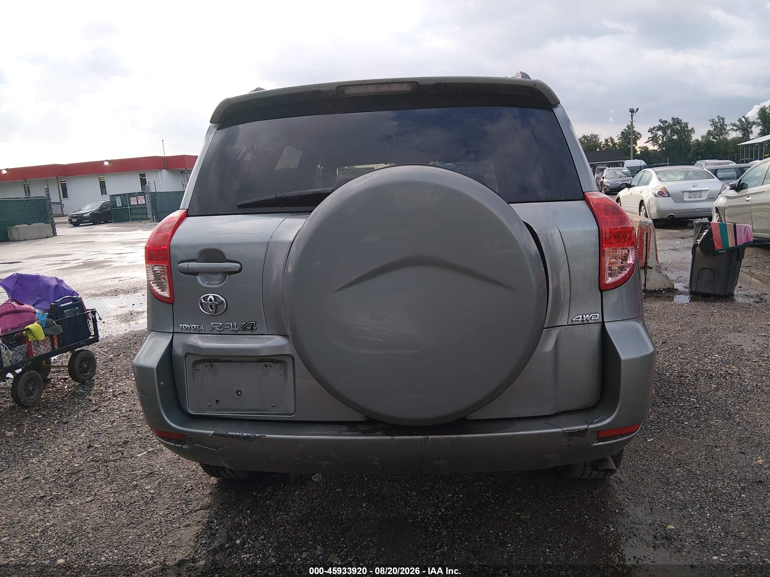 2007 Toyota Rav4   Gray vin: JTMBD35V875057093
