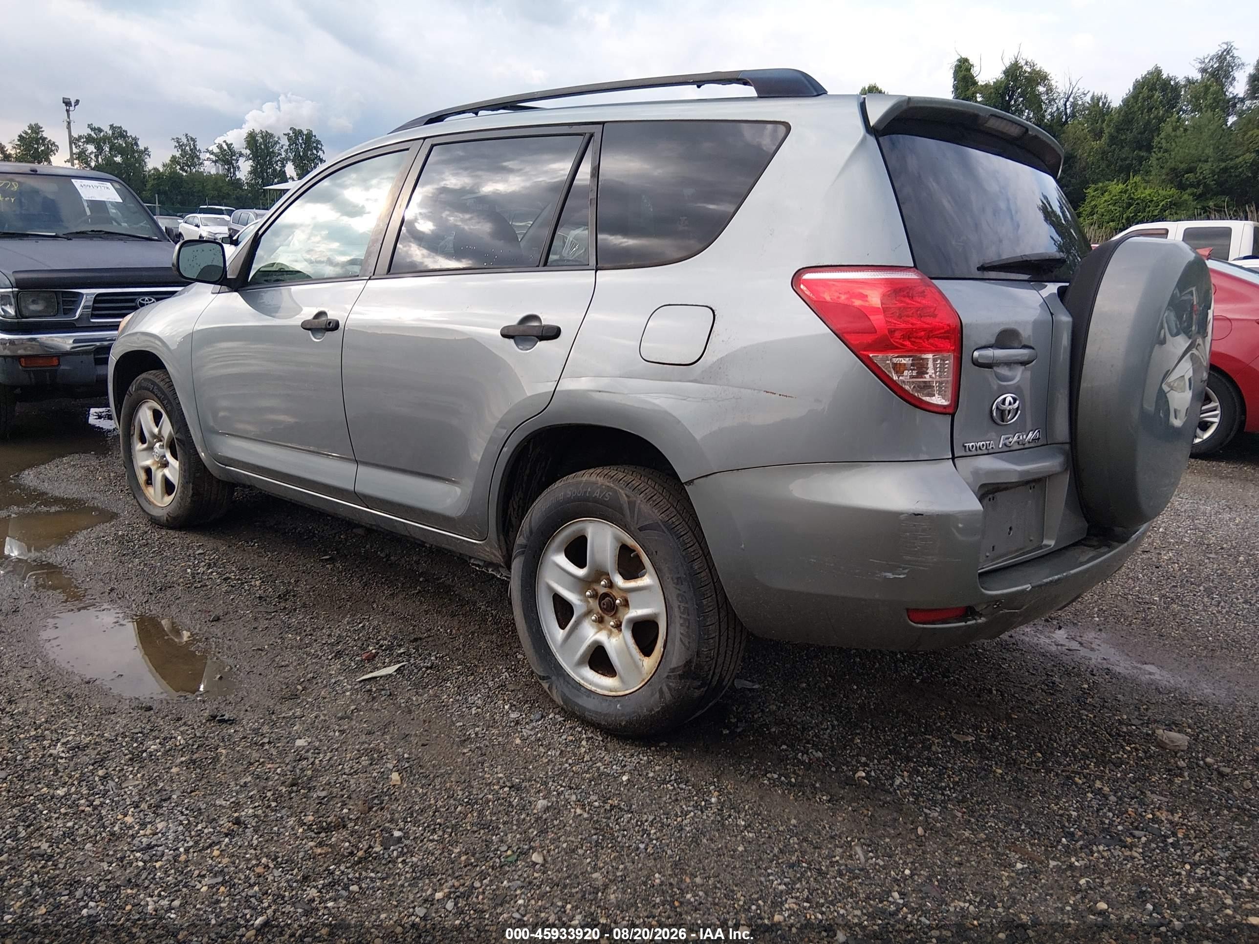 2007 Toyota Rav4   Gray vin: JTMBD35V875057093